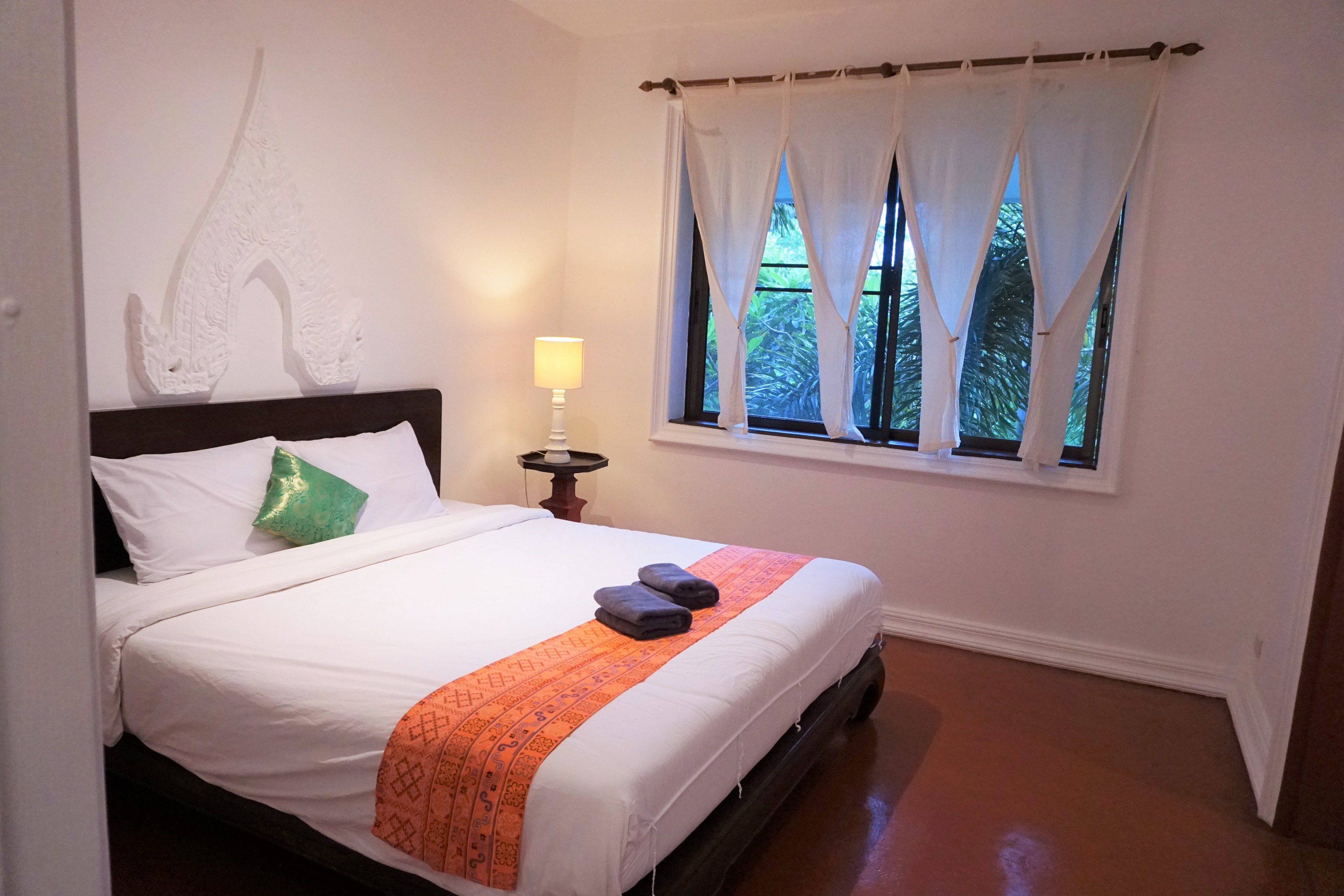 Double King Size Bed