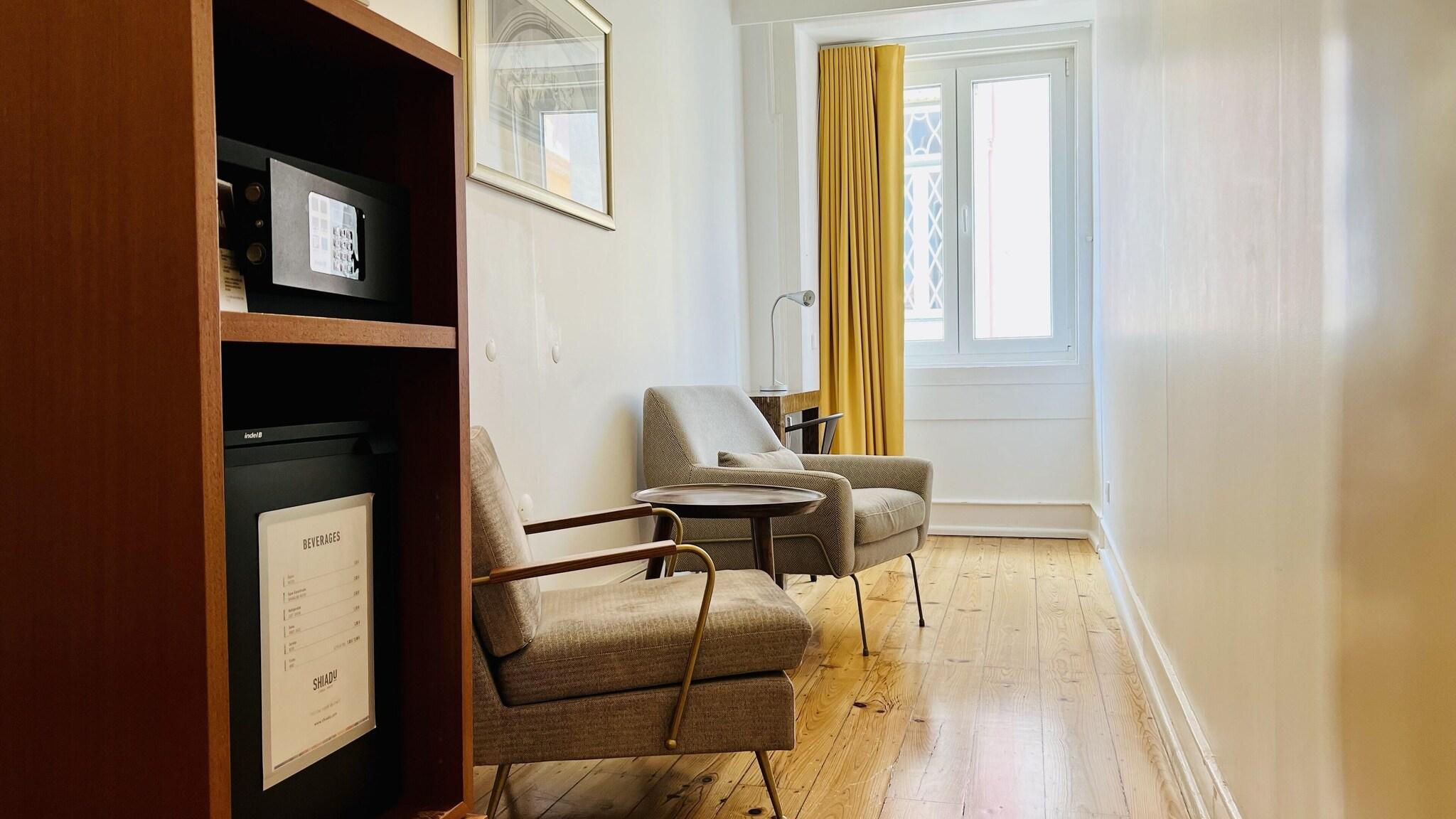 Double Superior Queen Bed