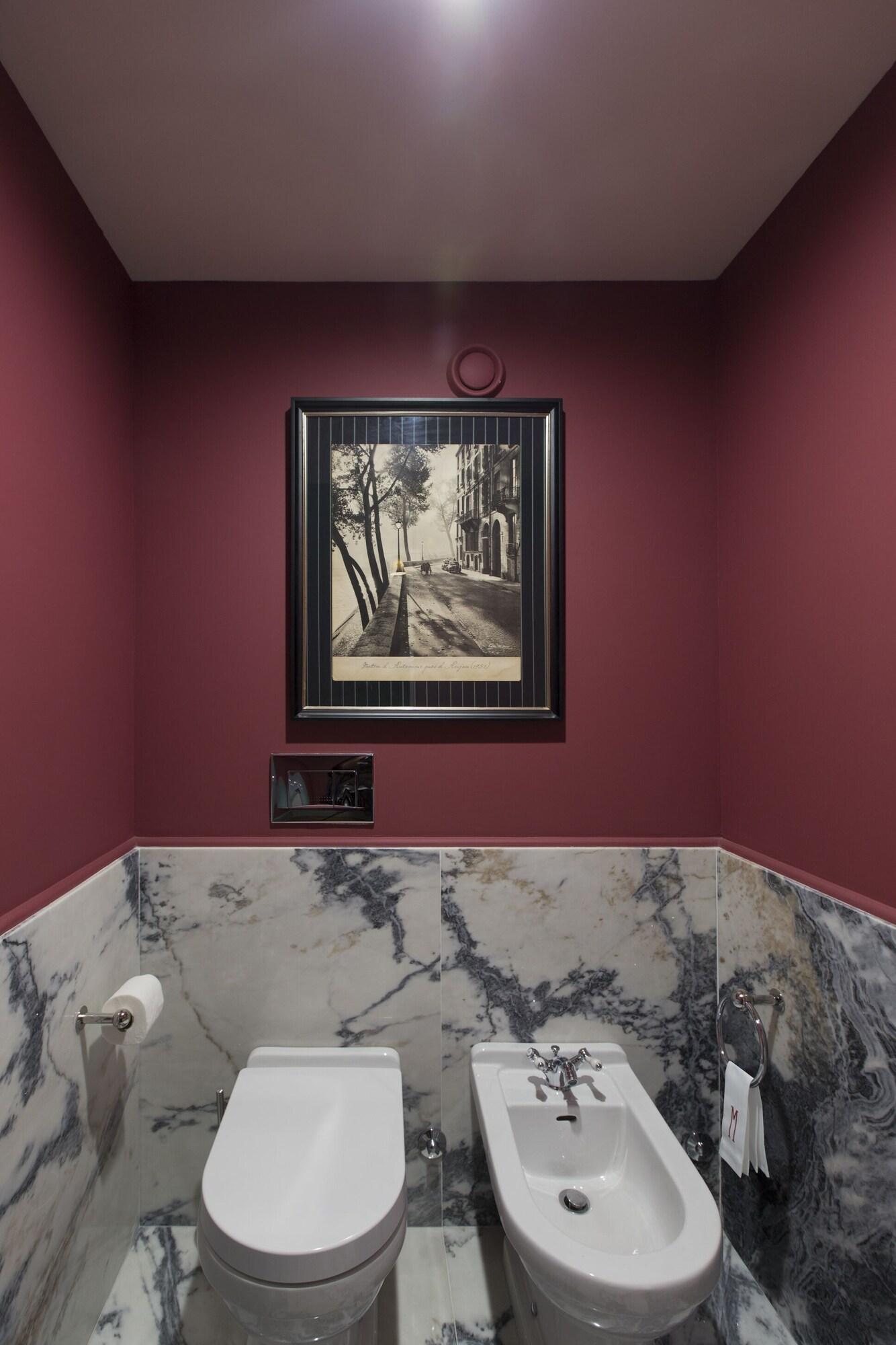 Suite City View King Bed