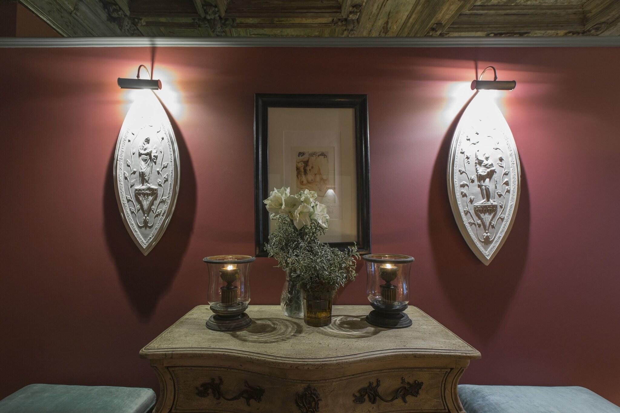 Suite City View King Bed