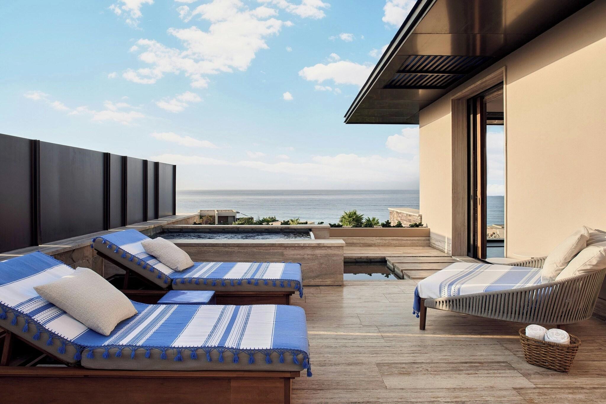 Double Ocean View King Bed