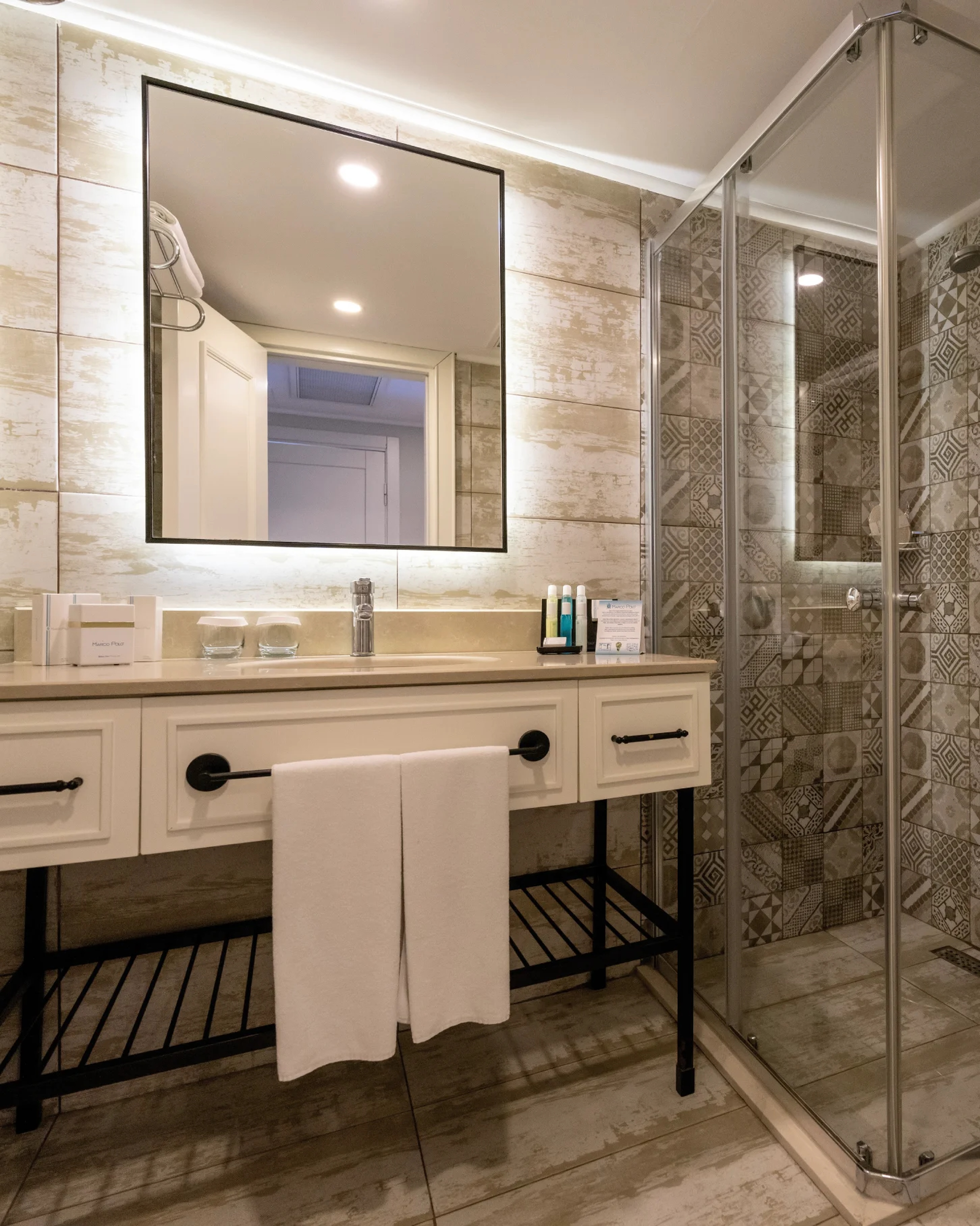 Room Premium Non Smoking