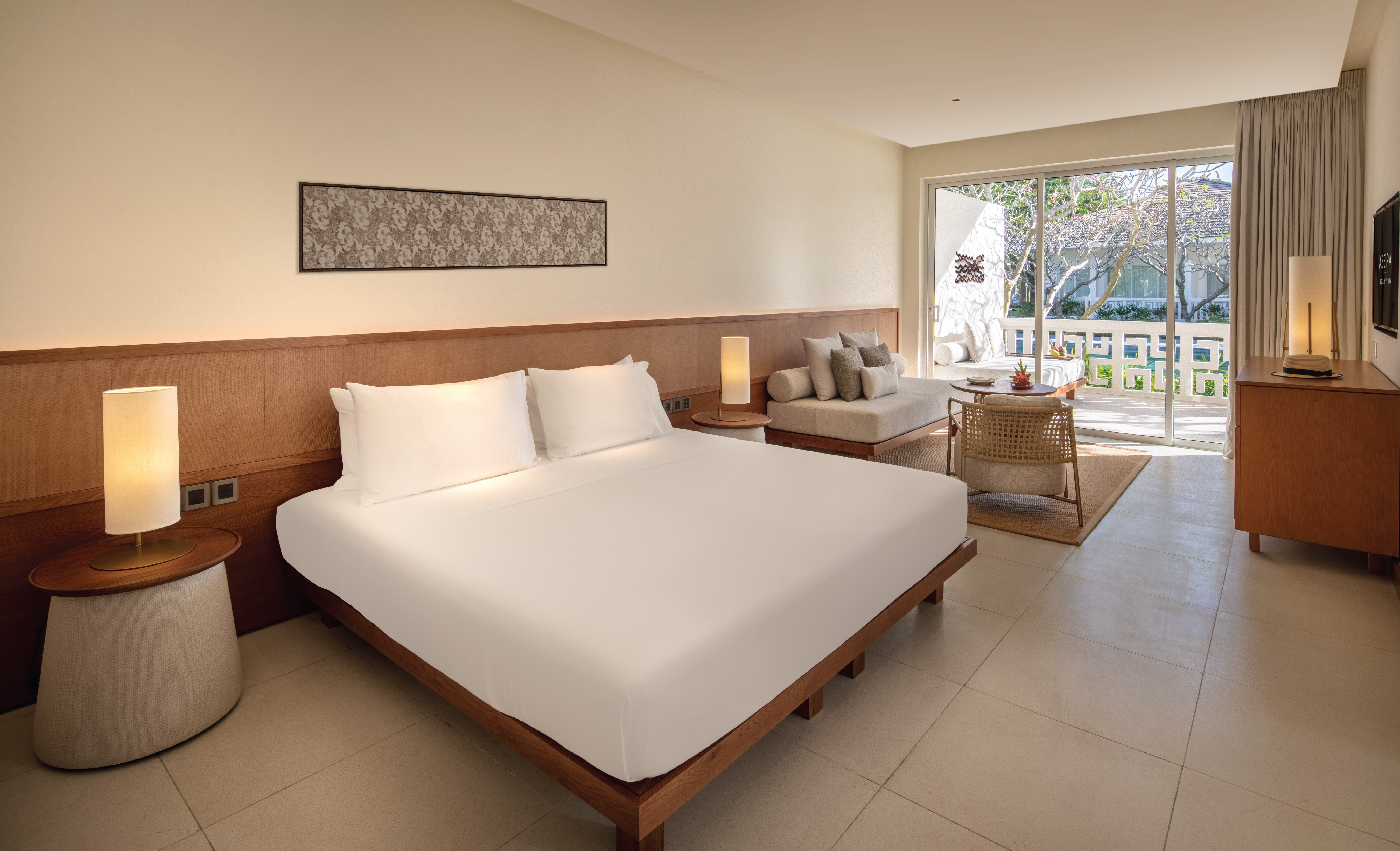 Suite Deluxe Pool View