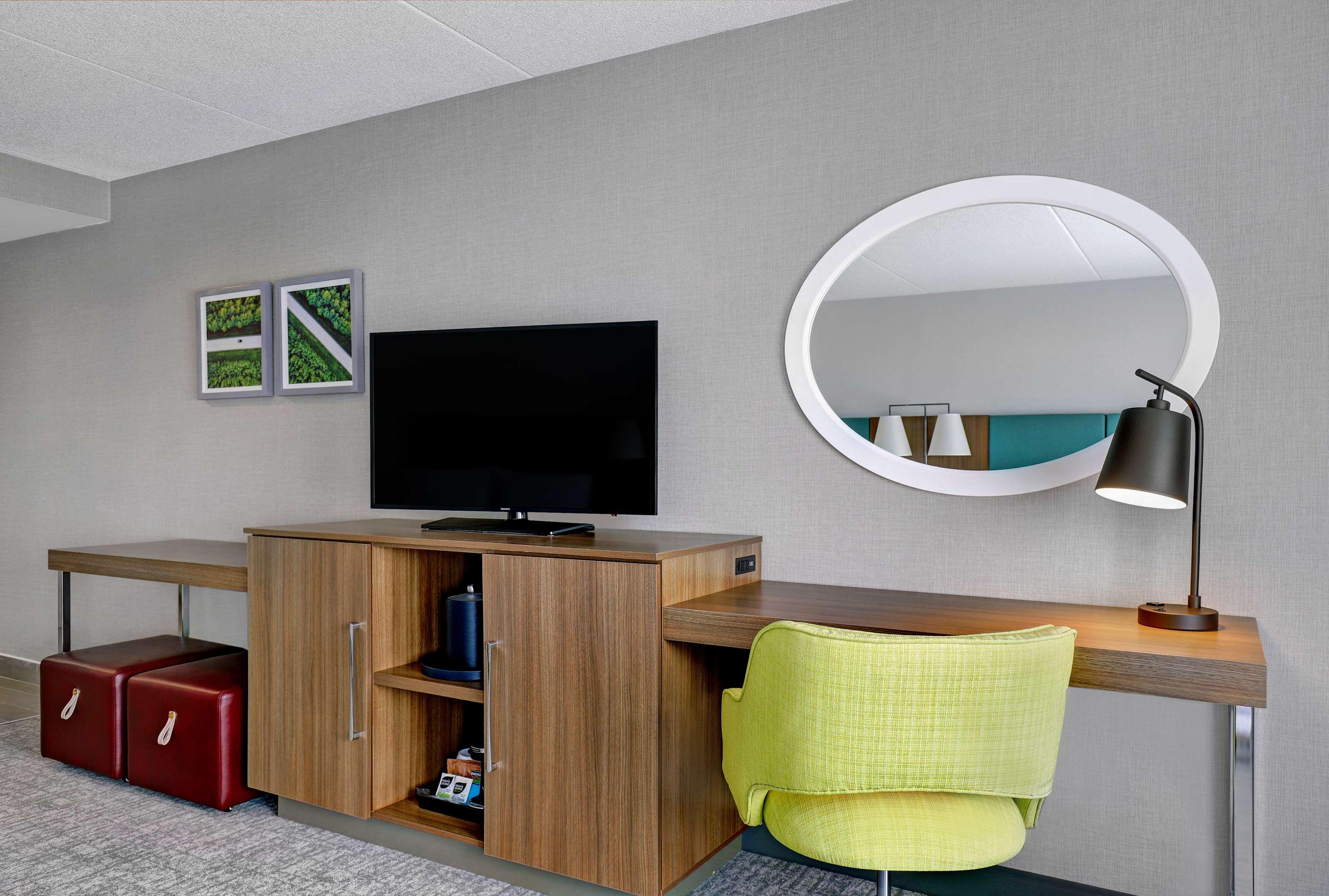 Room Accessible-two Queen Beds