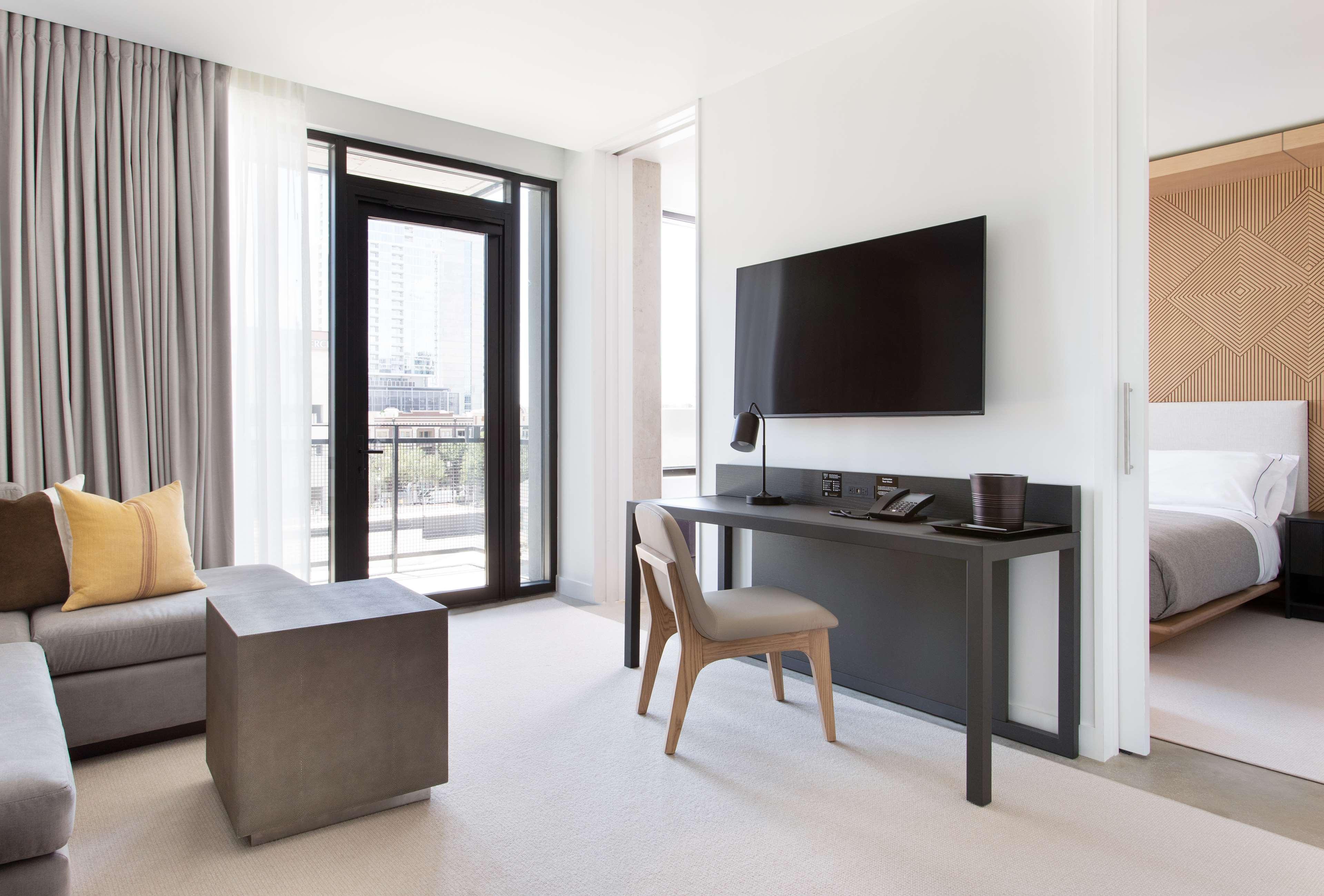 Suite King Bed One Bedroom 