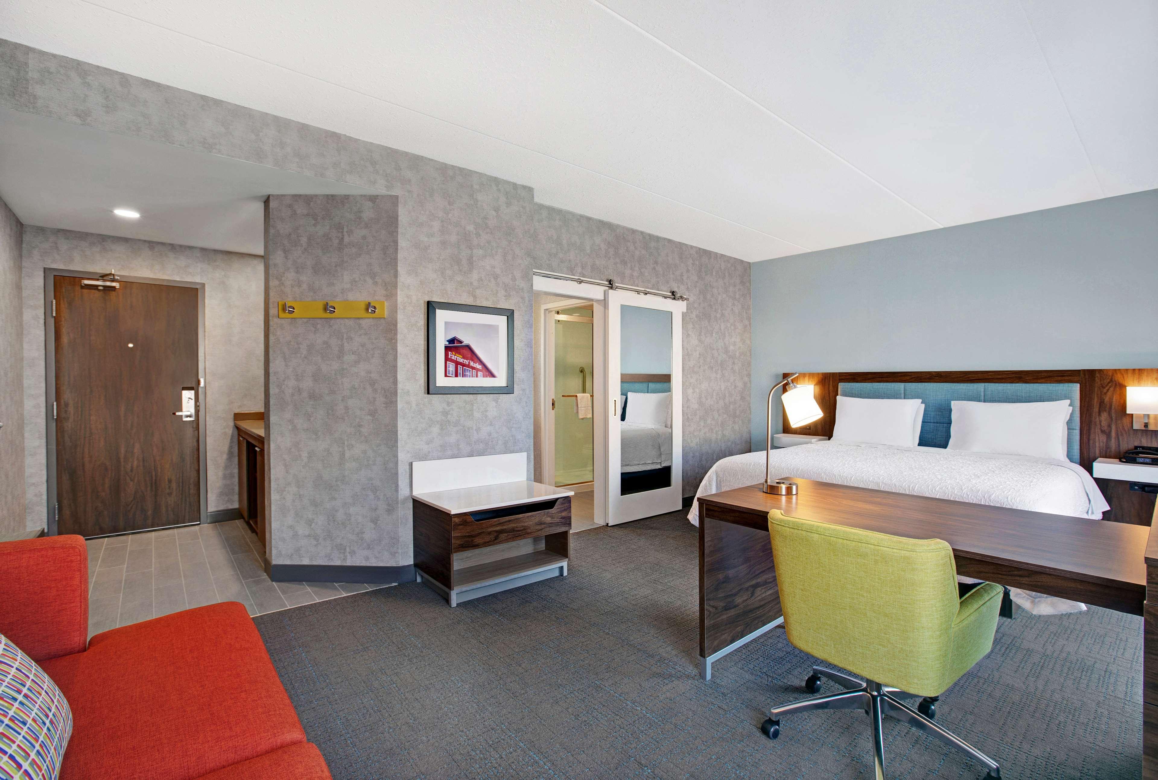 Studio King Bed Non Smoking