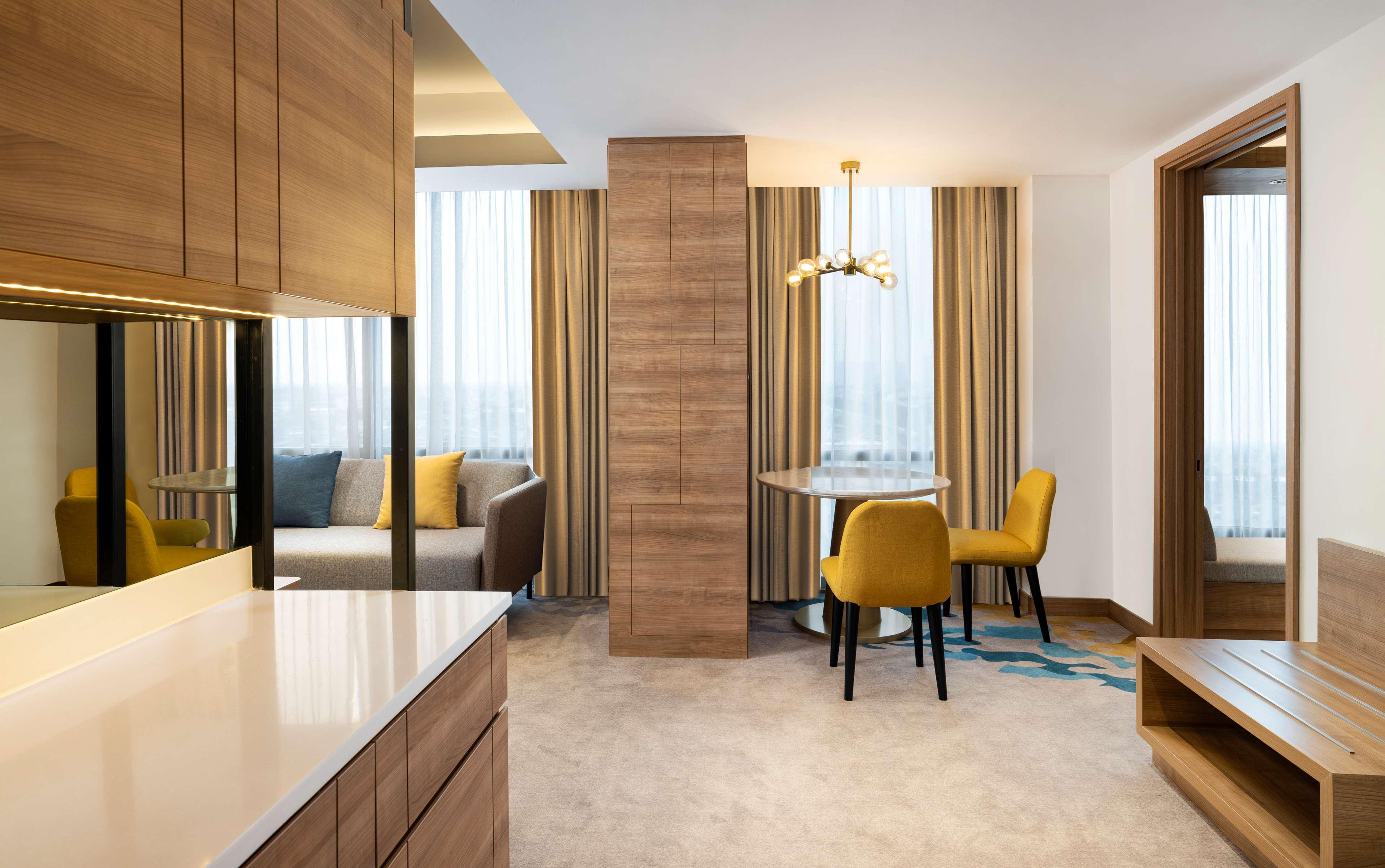 Suite King Bed One Bedroom 