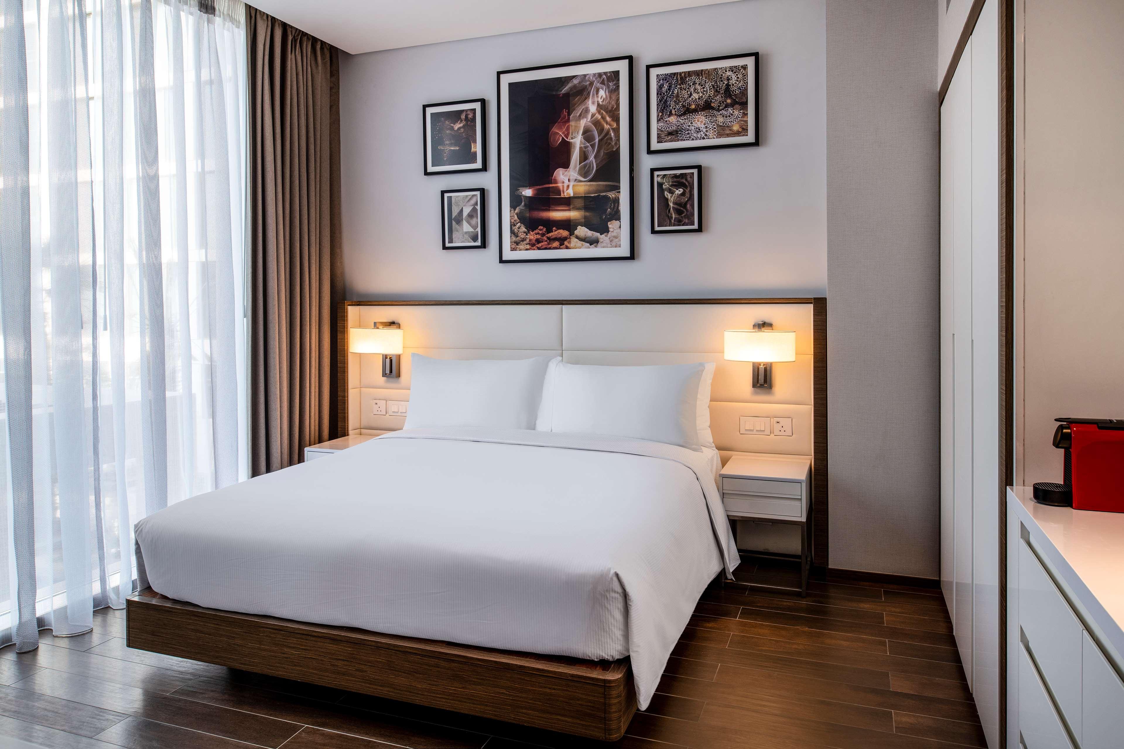 Junior Suite King Size Bed