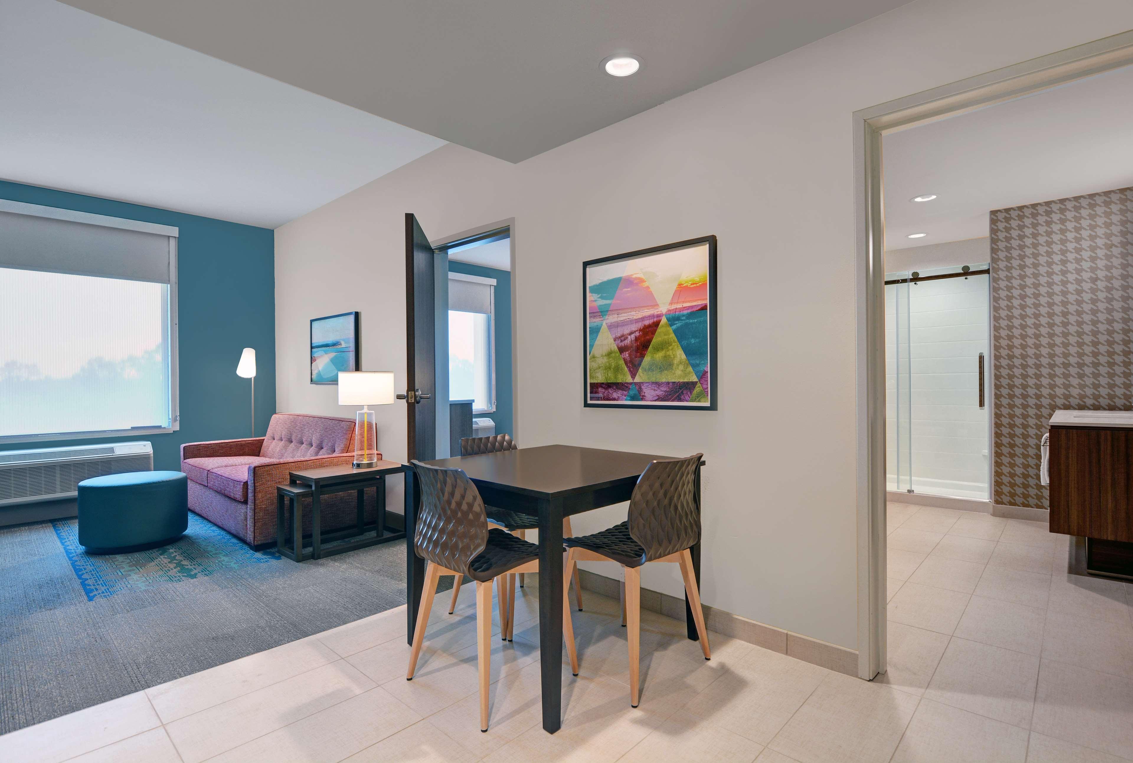 Suite Accessible-queen Size Bed