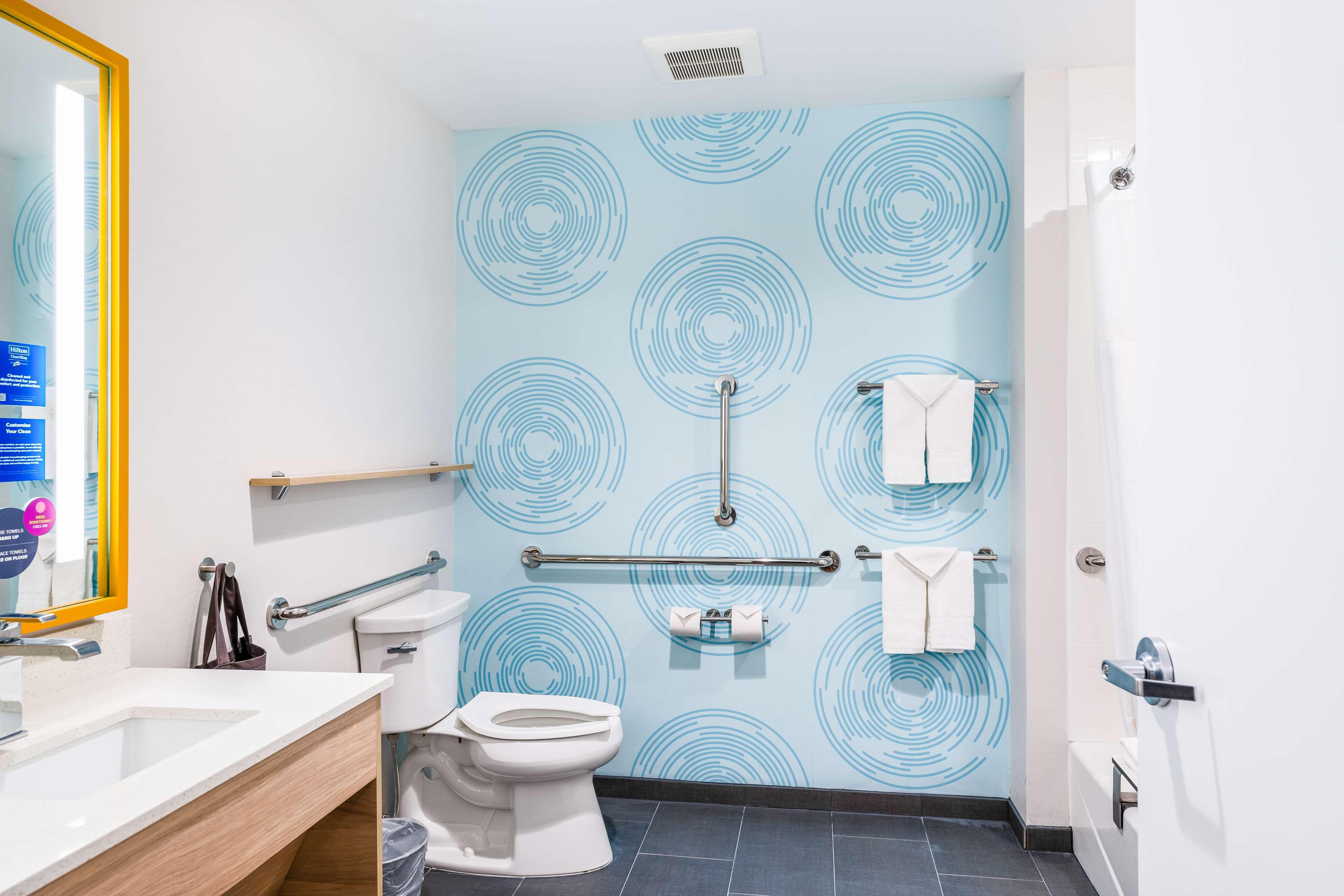 Double Accessible King Size Bed