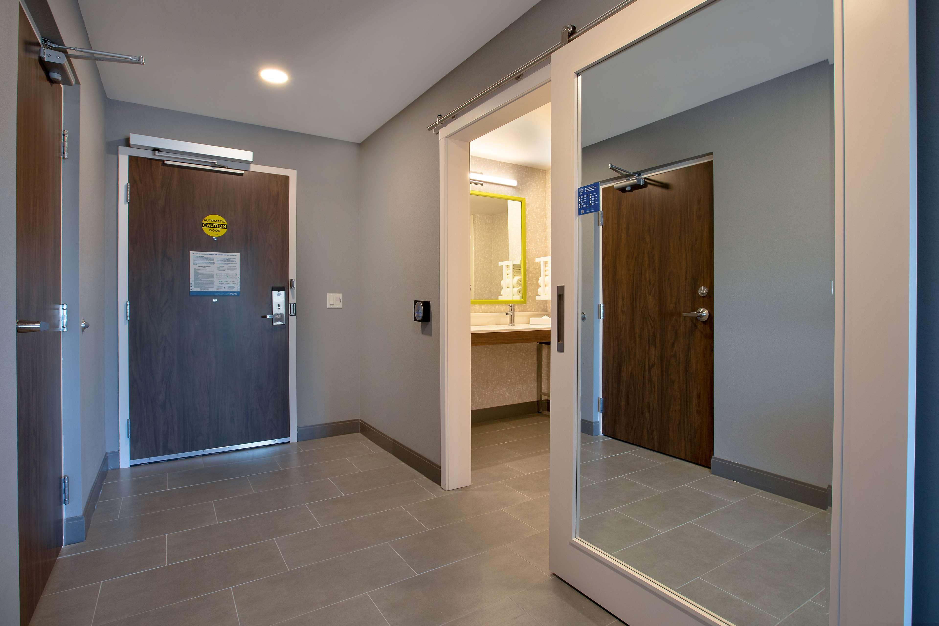 Double Accessible-two Queen Beds