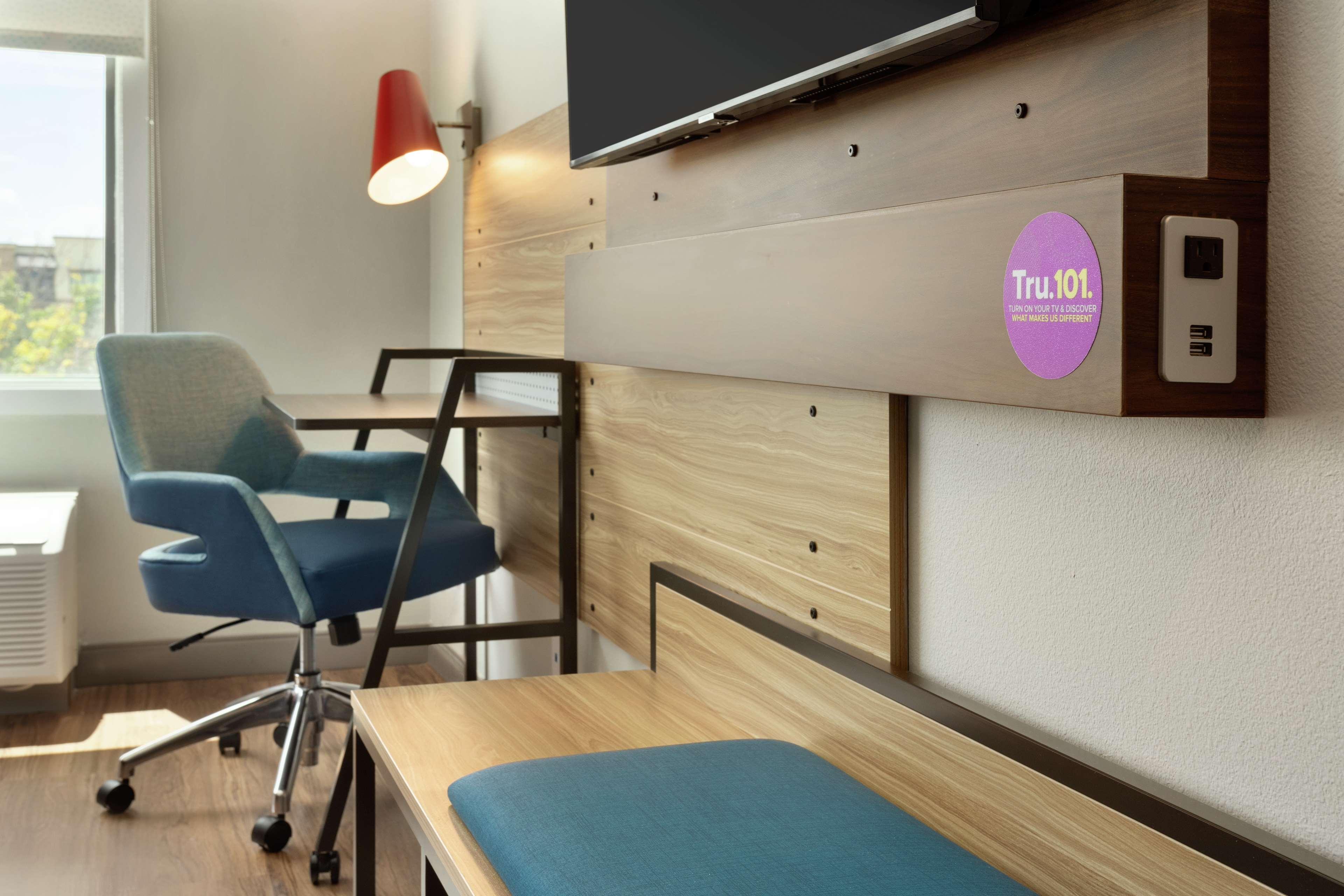 Room Accessible-two Queen Beds