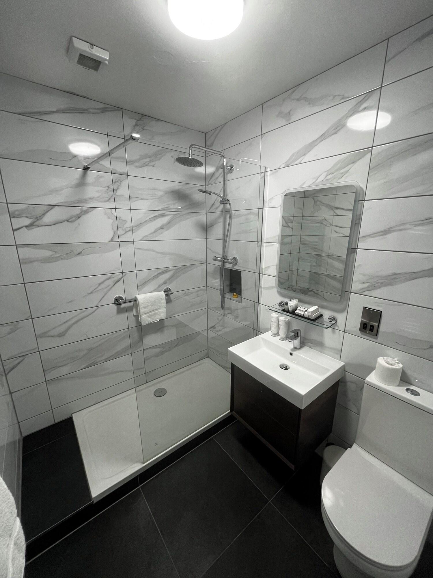 Double or Twin King Size Bed