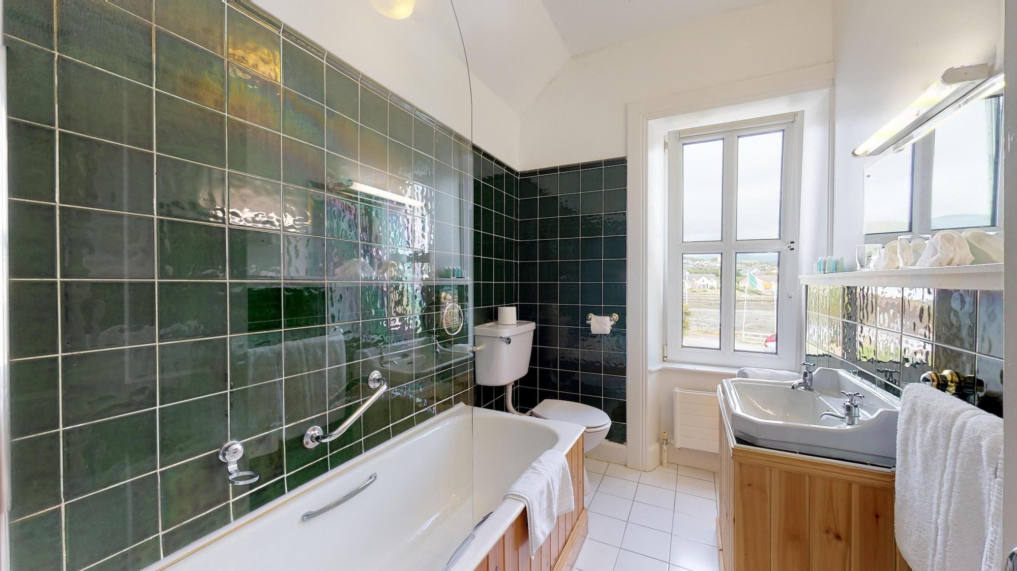 Double Superior Sea View