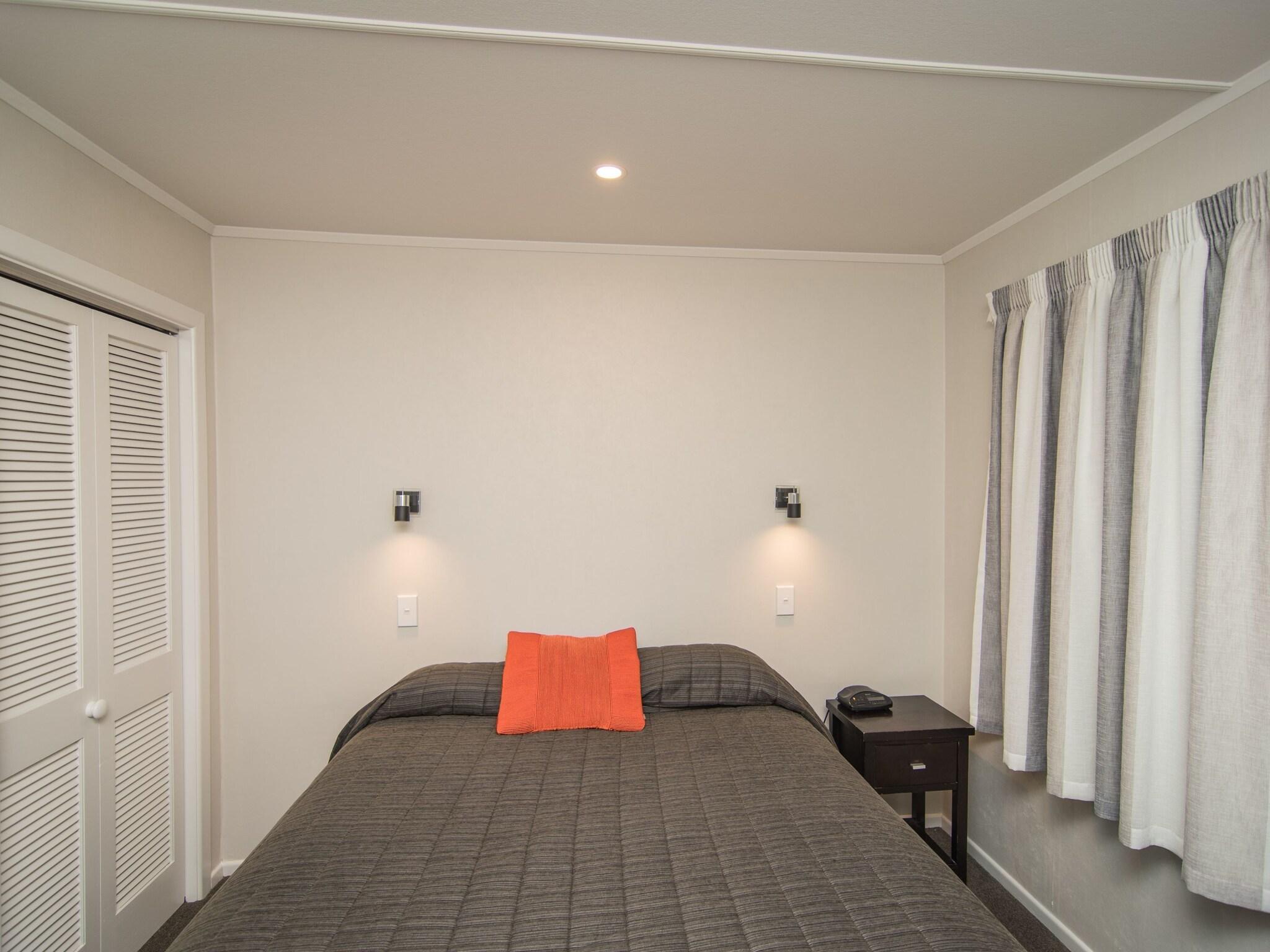 Double Queen Size Bed