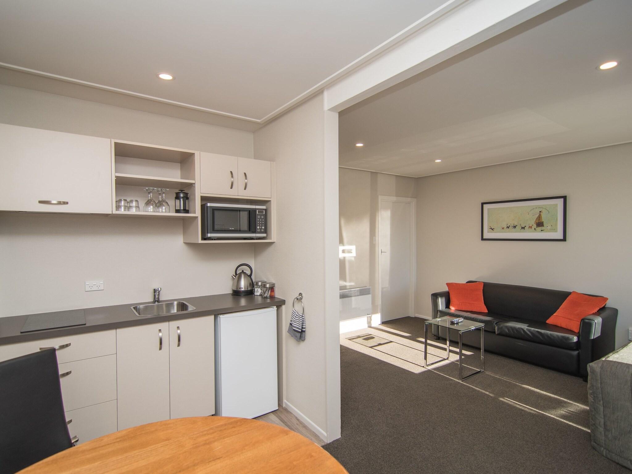 Double Queen Size Bed