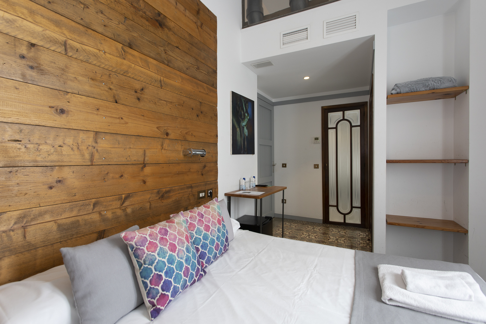 Double Deluxe One Bed