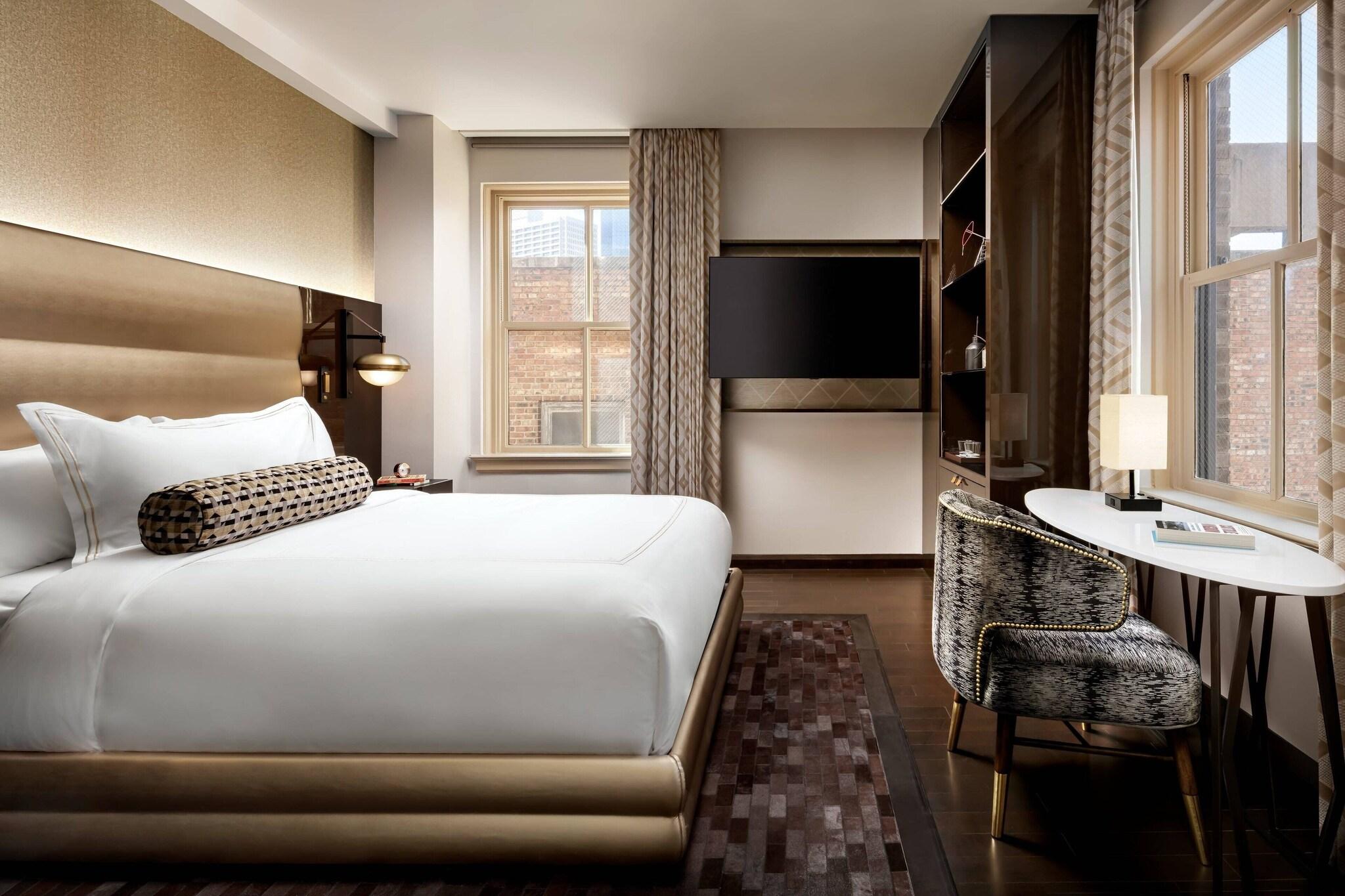 Double Queen Size Bed