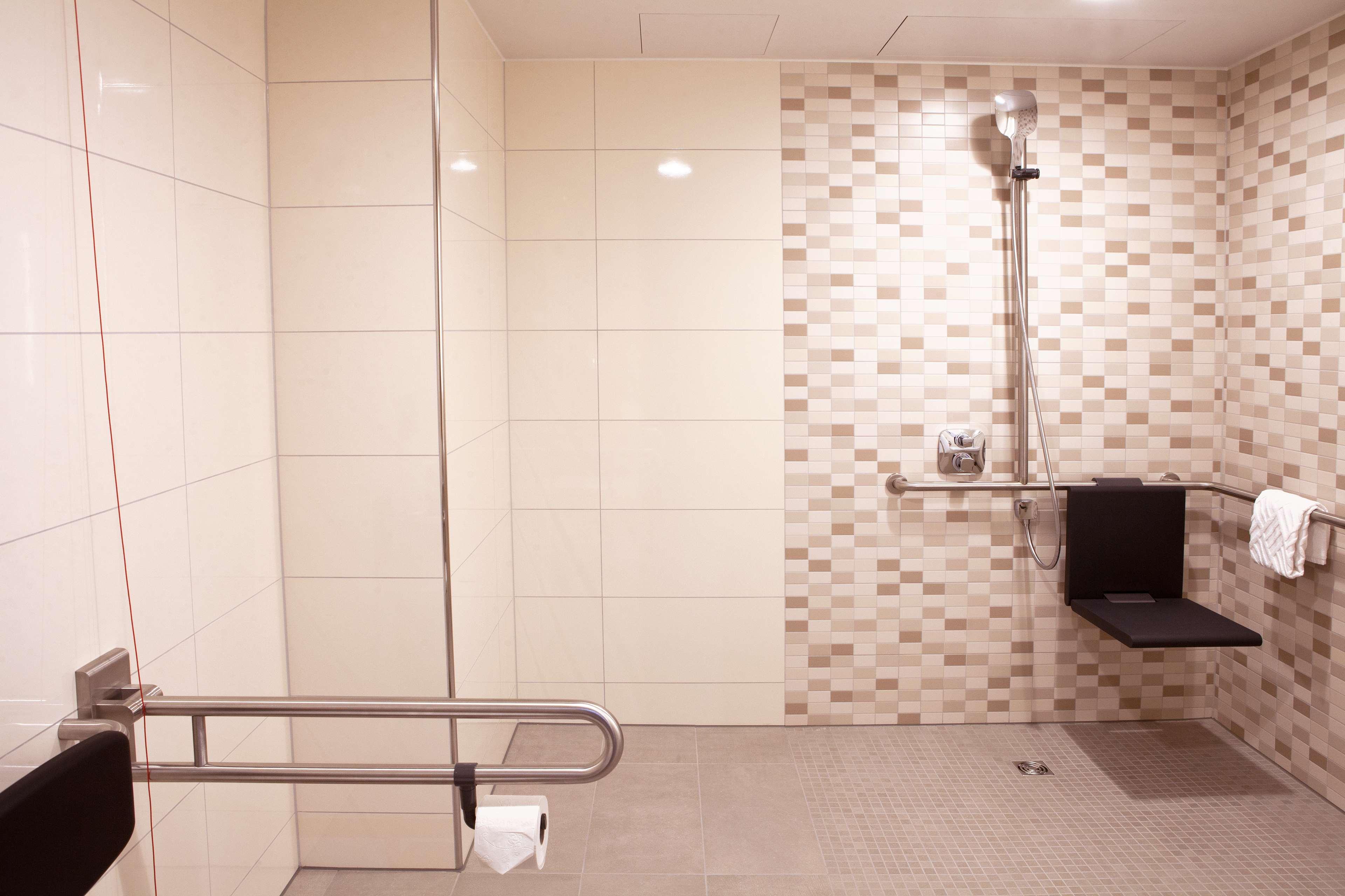 Double Accessible-queen Size Bed