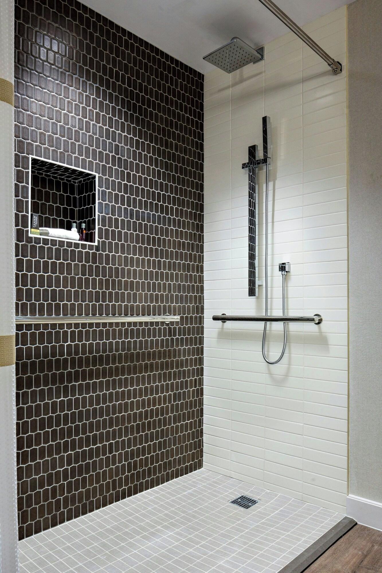 Double Accessible-two Queen Beds