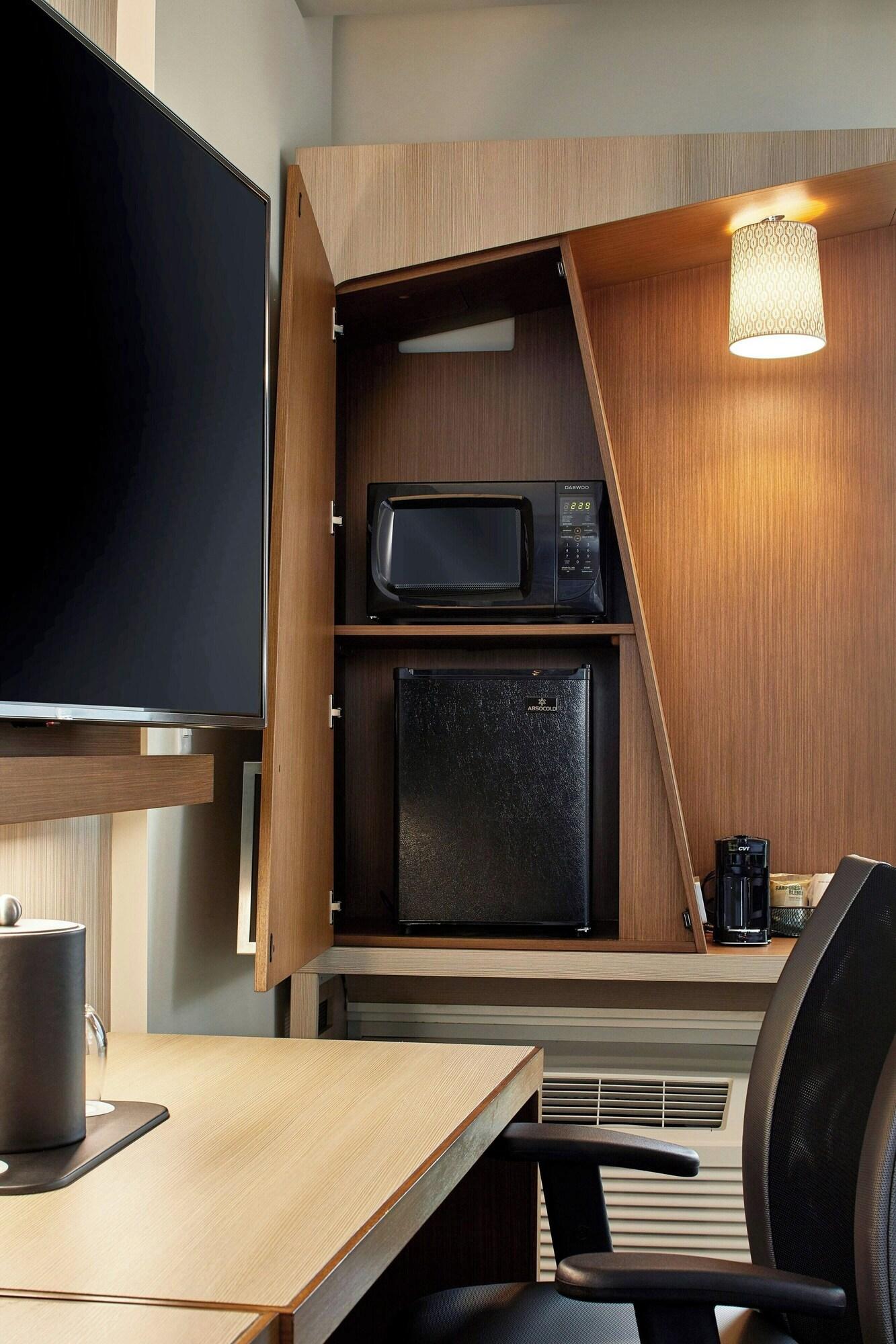 Double Accessible King Size Bed