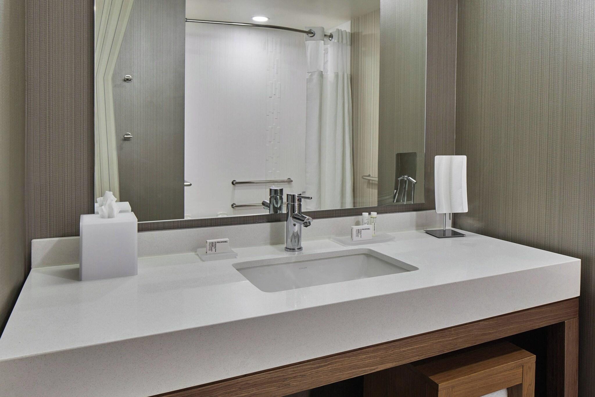 Double Accessible King Size Bed