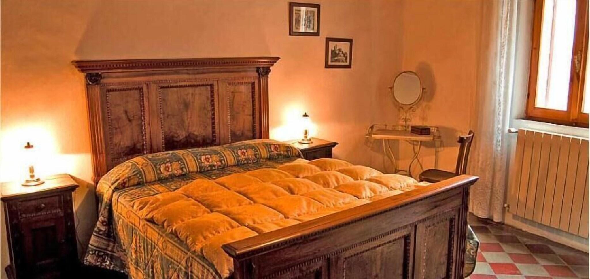 Family Room City View King Bed