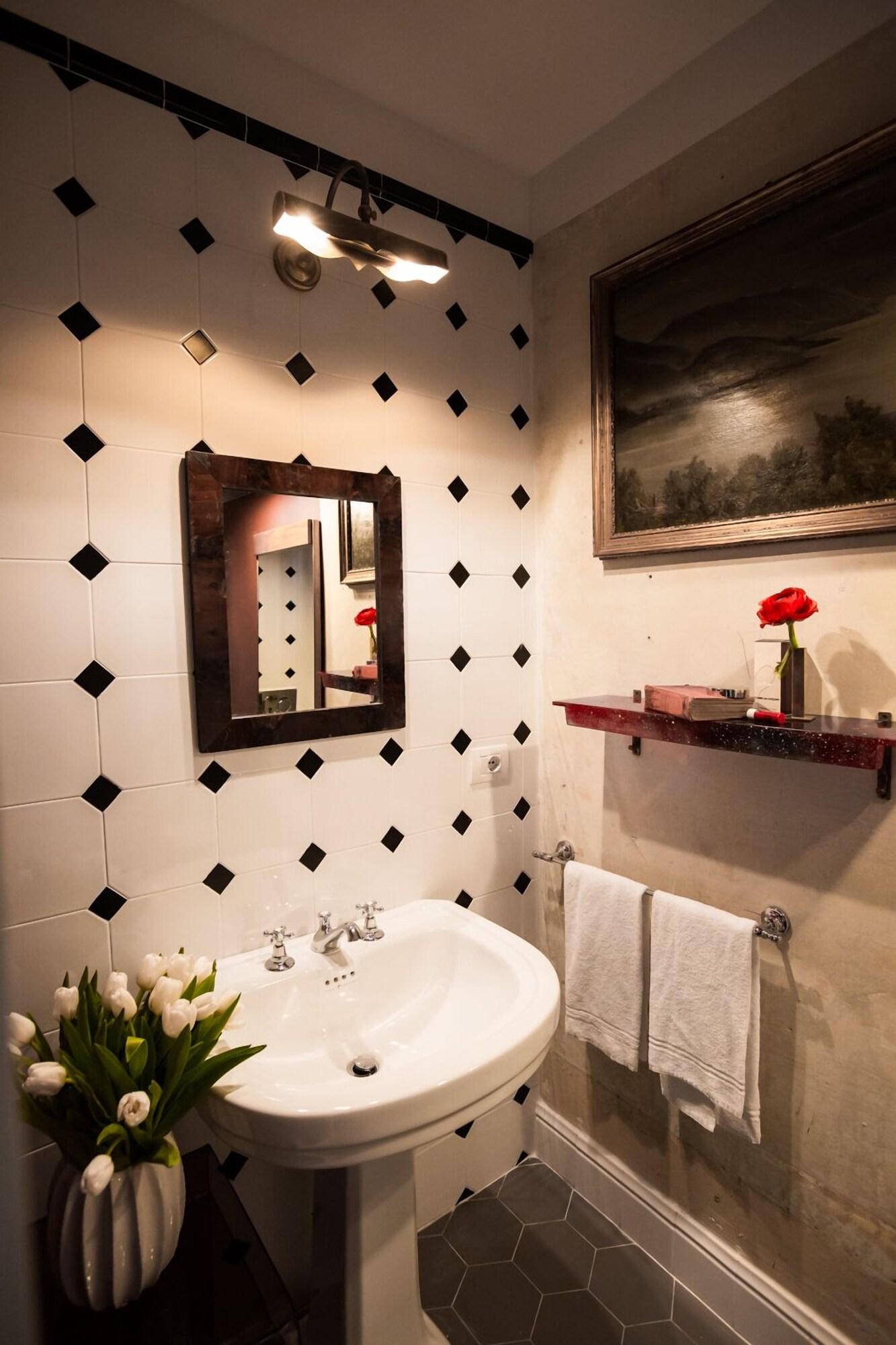 Double Superior King Bed