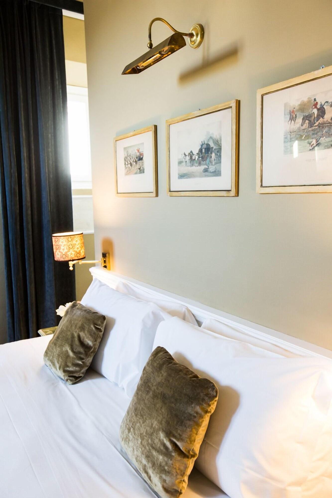 Double Superior King Bed