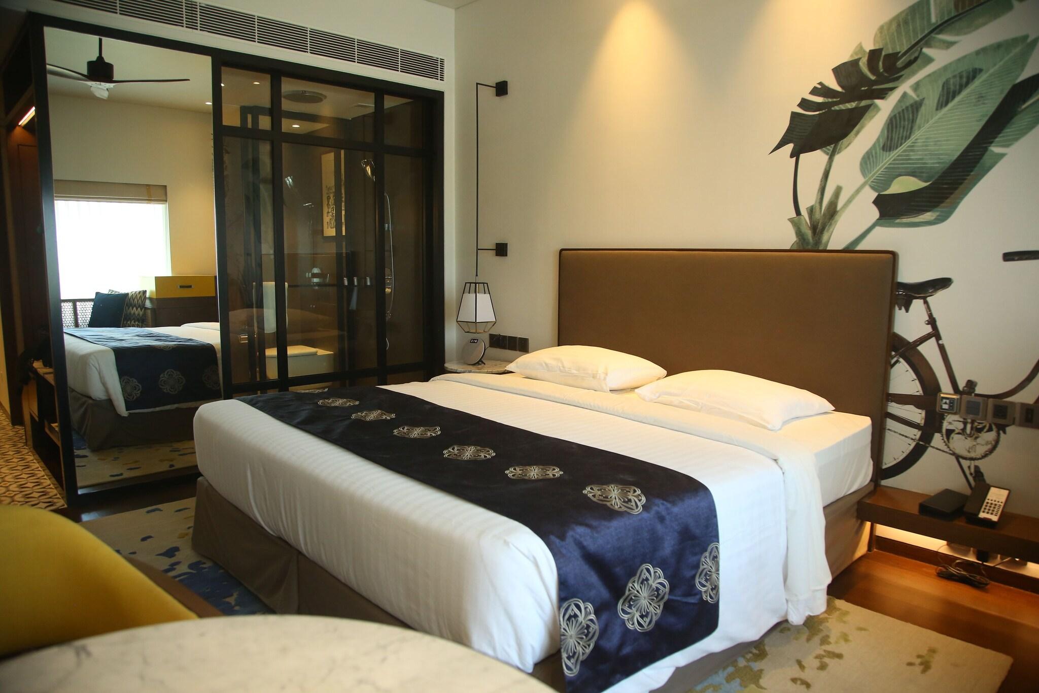 Double Executive King Bed