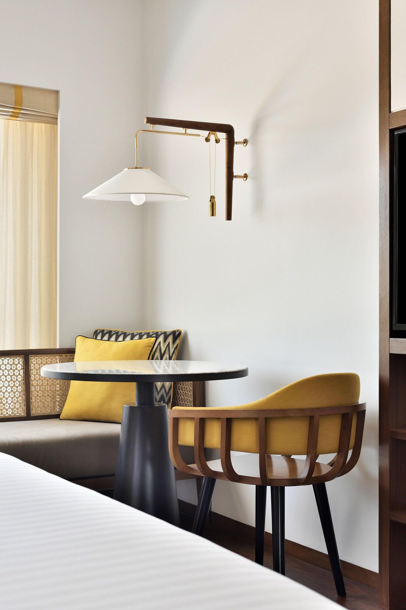 Double Executive King Bed