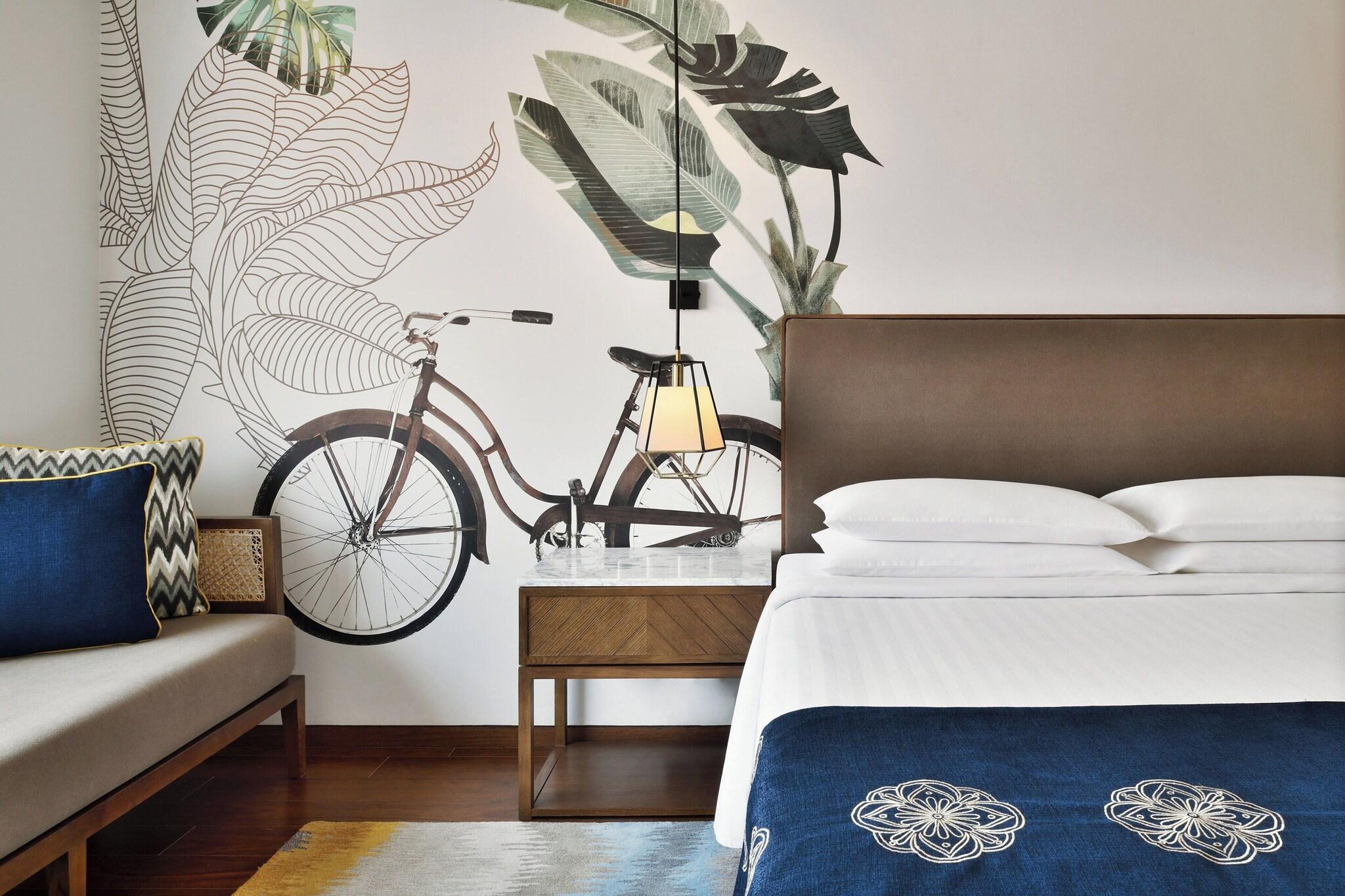 Suite King Bed One Bedroom 