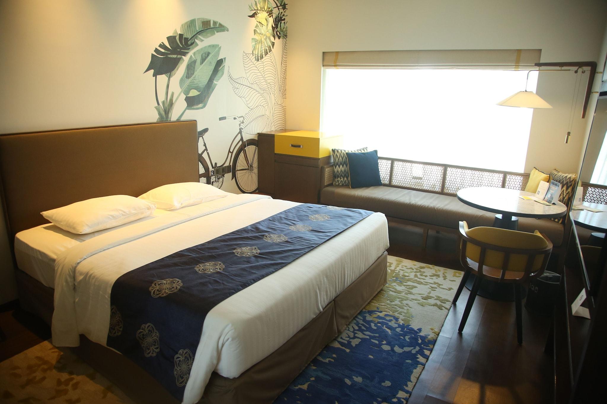 Double King Size Bed