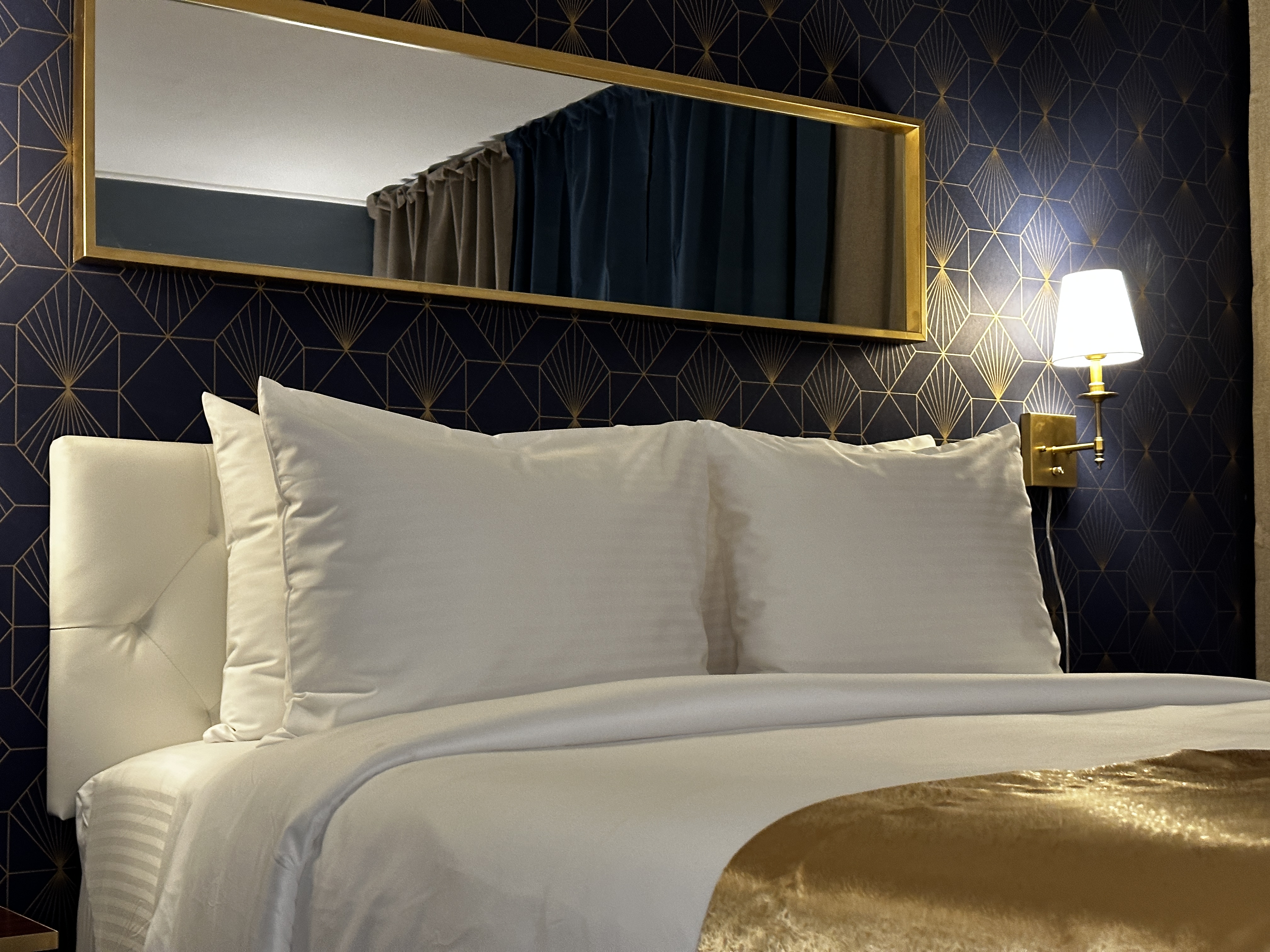 Double Superior Queen Bed