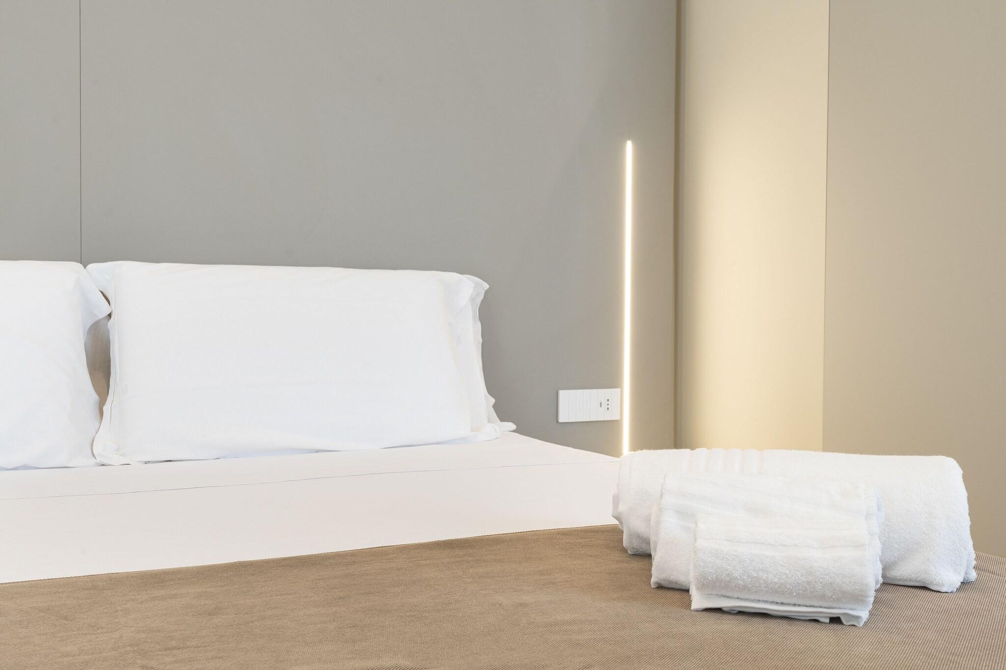 Twin Deluxe Two Beds