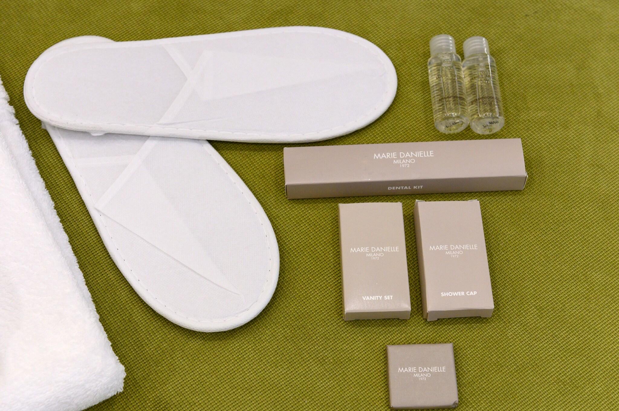 Twin Deluxe Two Beds