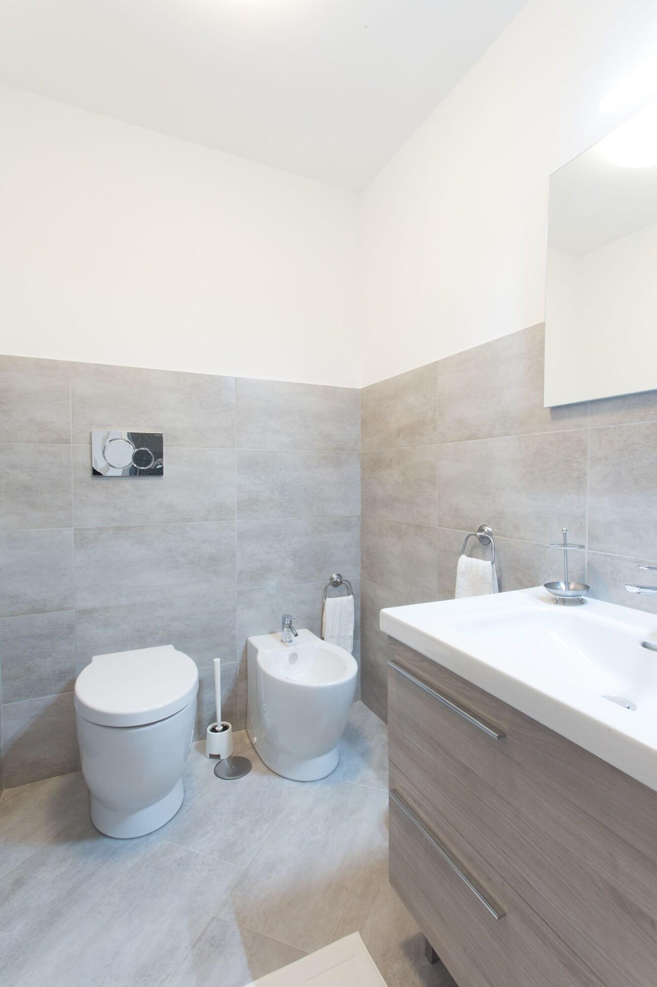 Apartment with Views