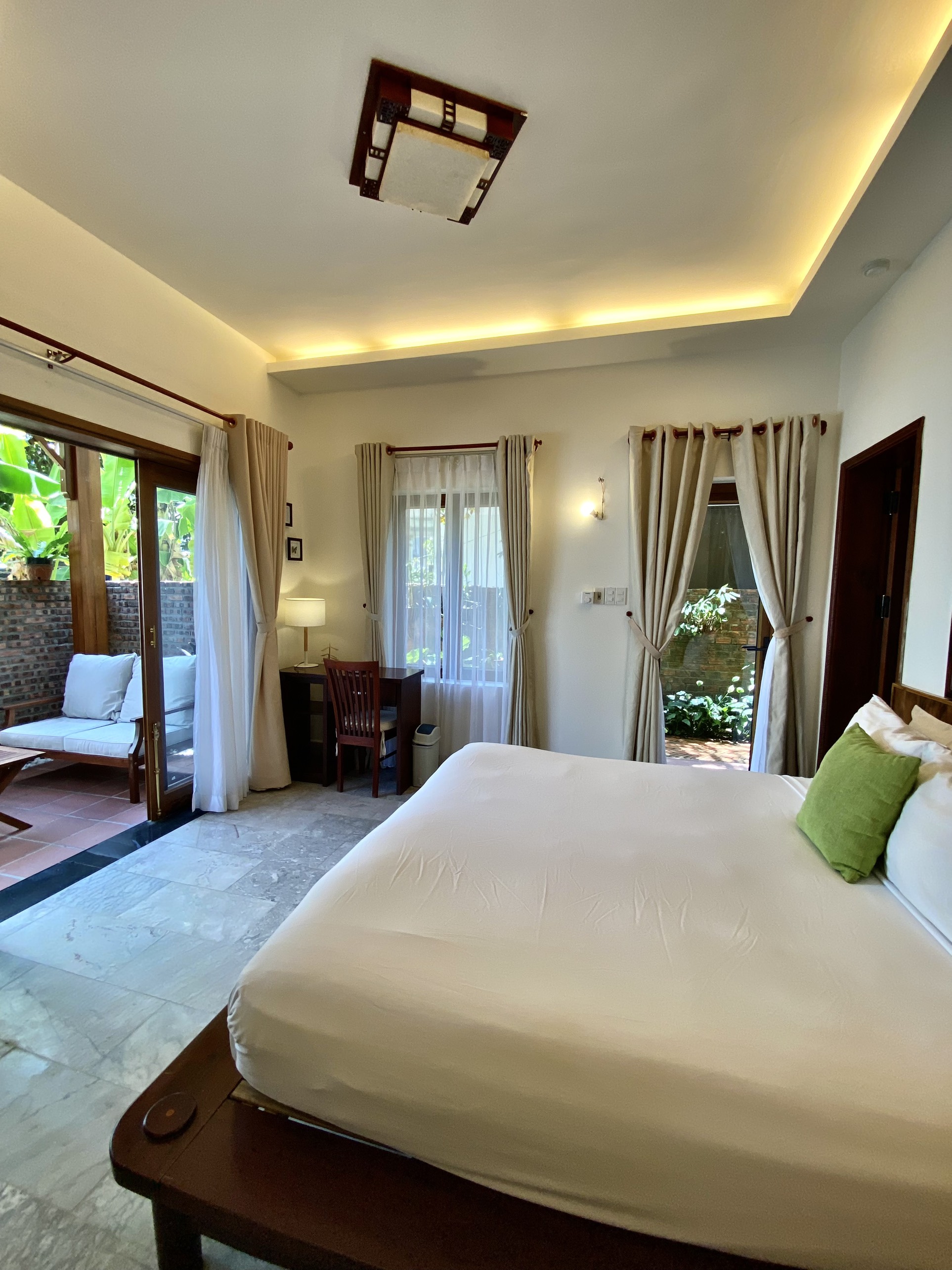 Family Room Capacity 4