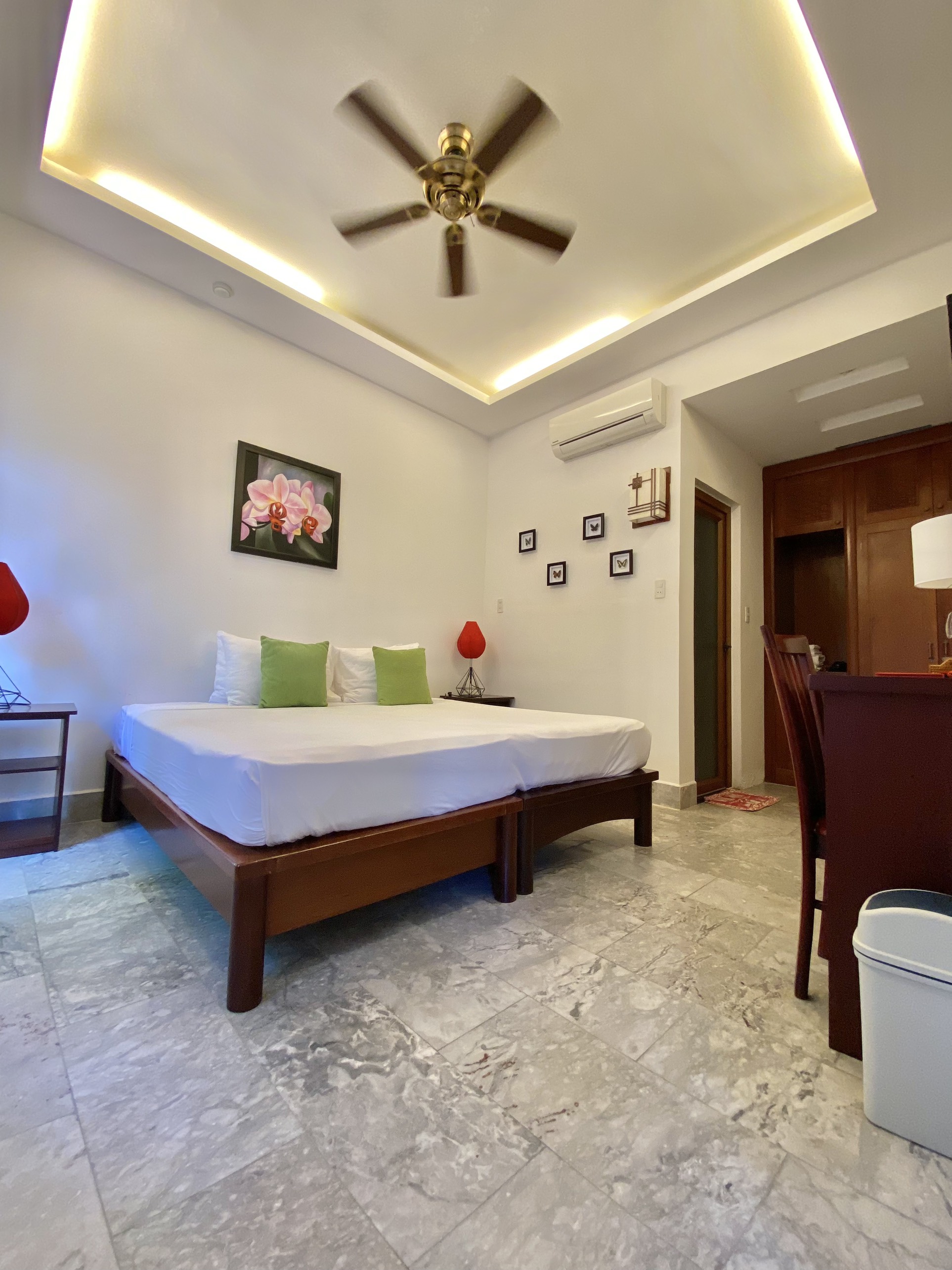 Family Room Capacity 3