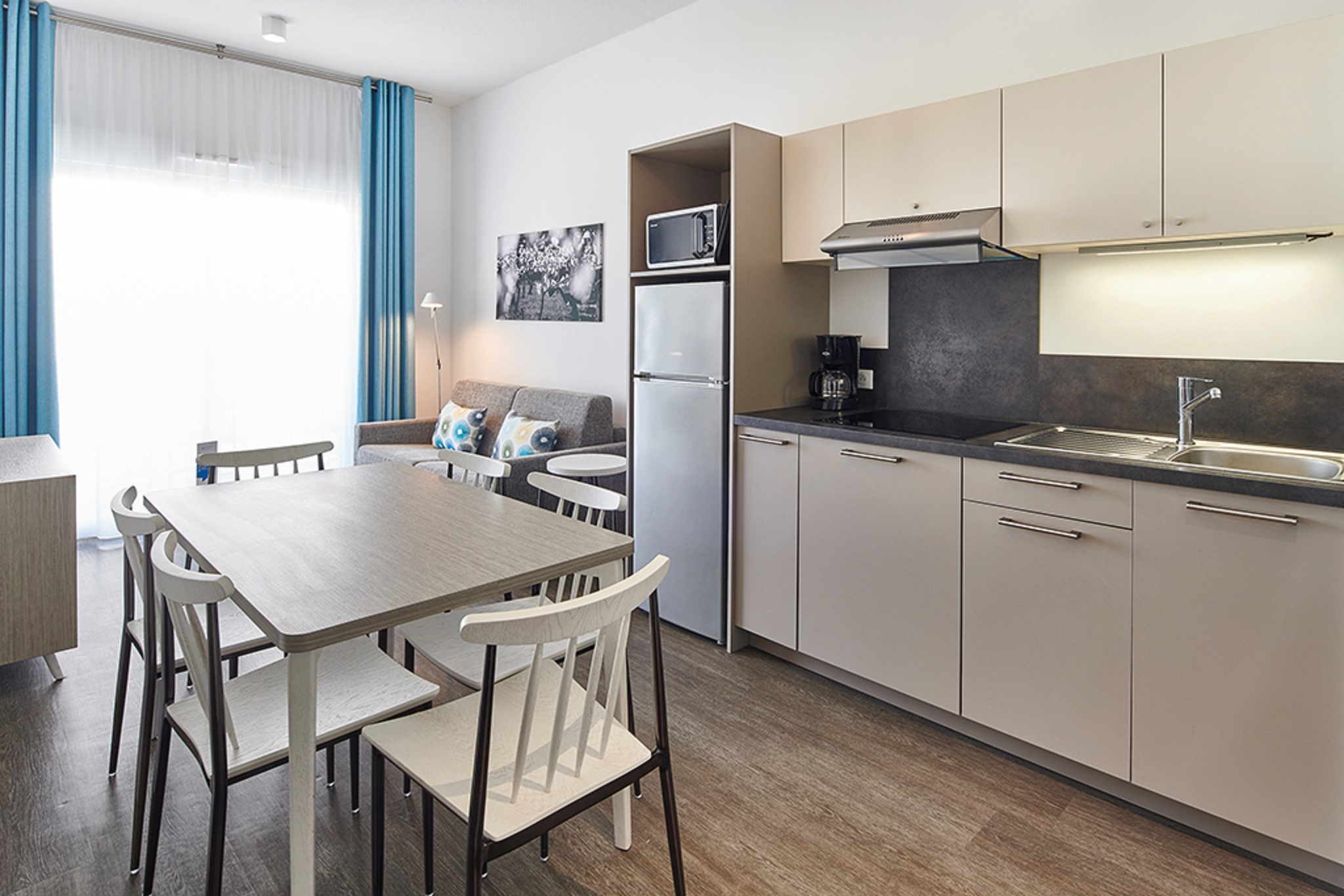 Apartment Capacity 6