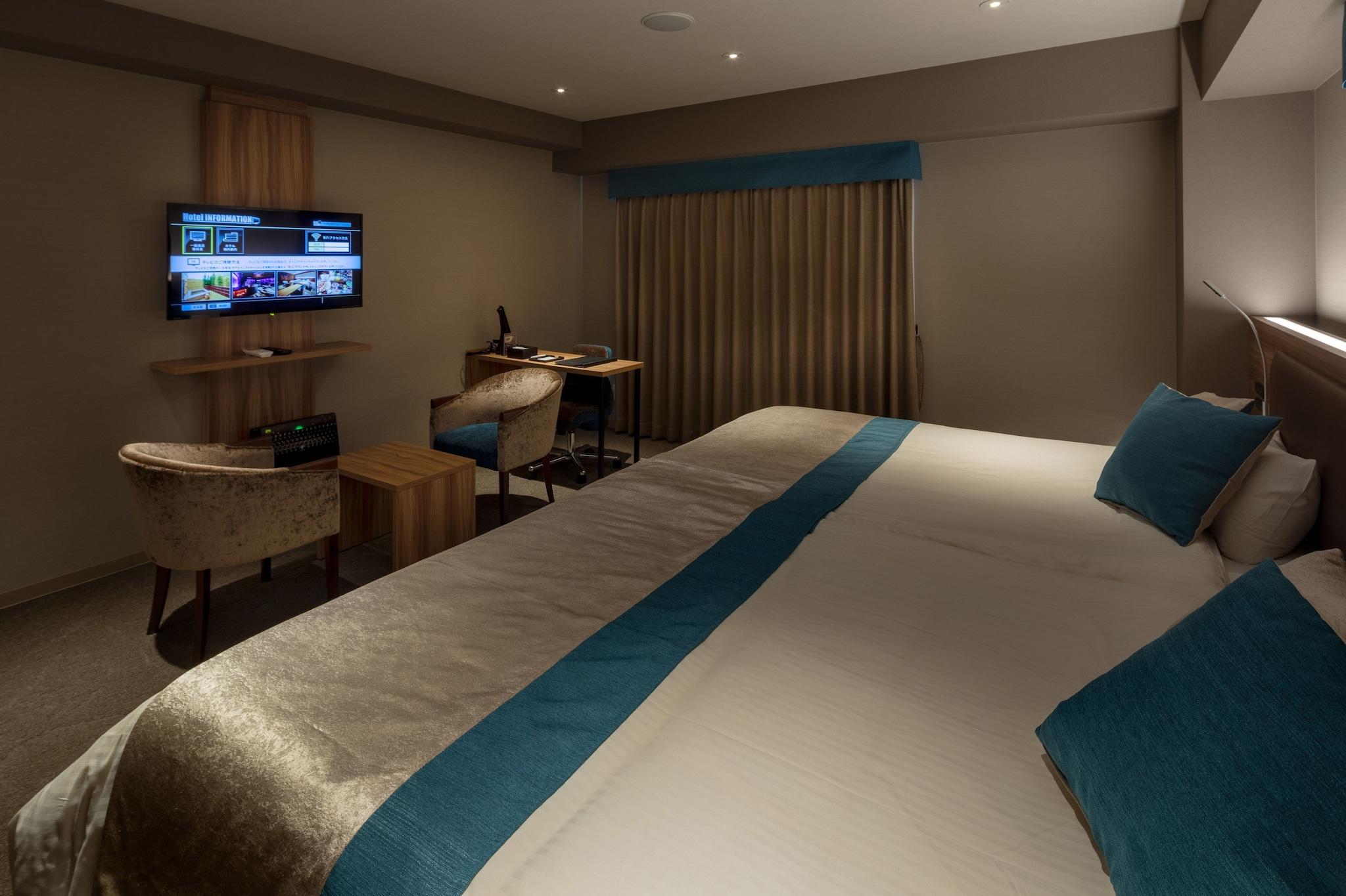 Double Deluxe Two Double Beds
