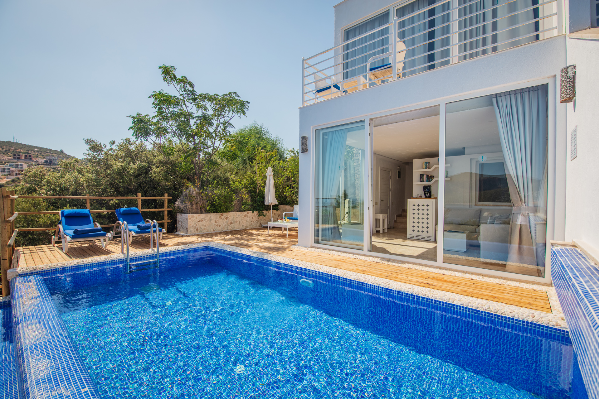 Suite with Private Pool