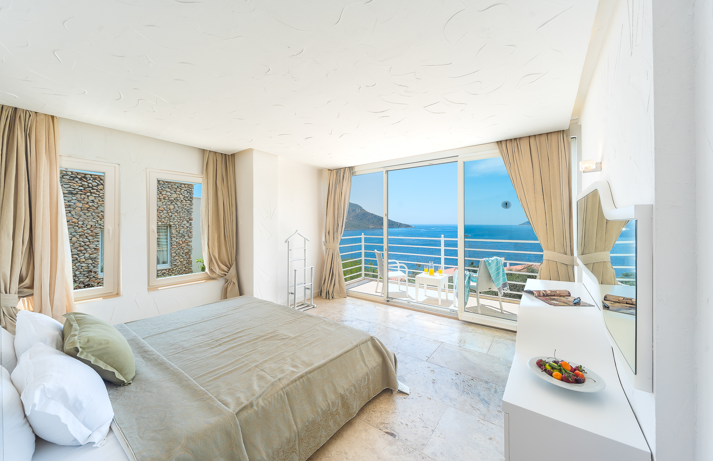 Suite with Private Pool