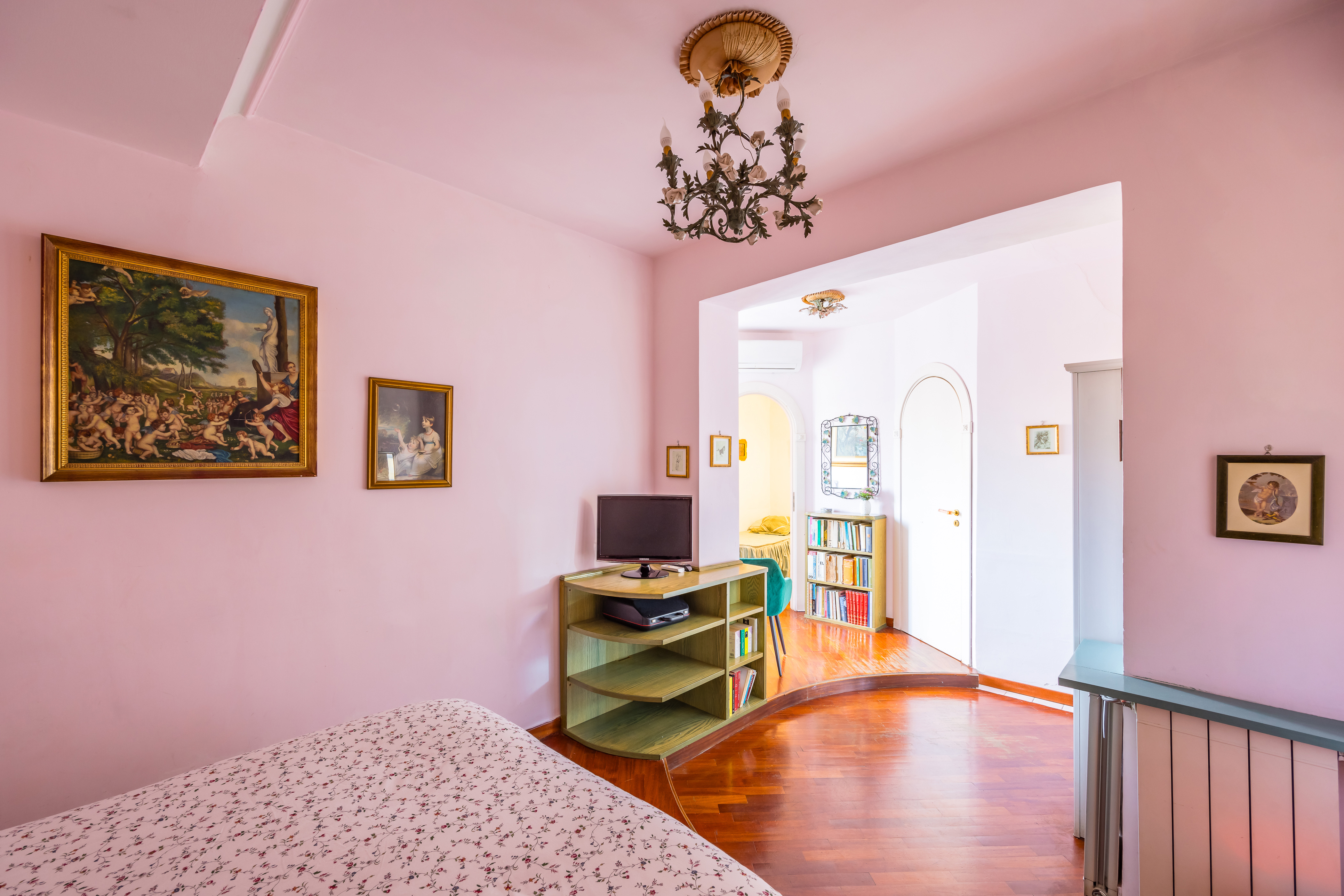 Family Room Deluxe City View