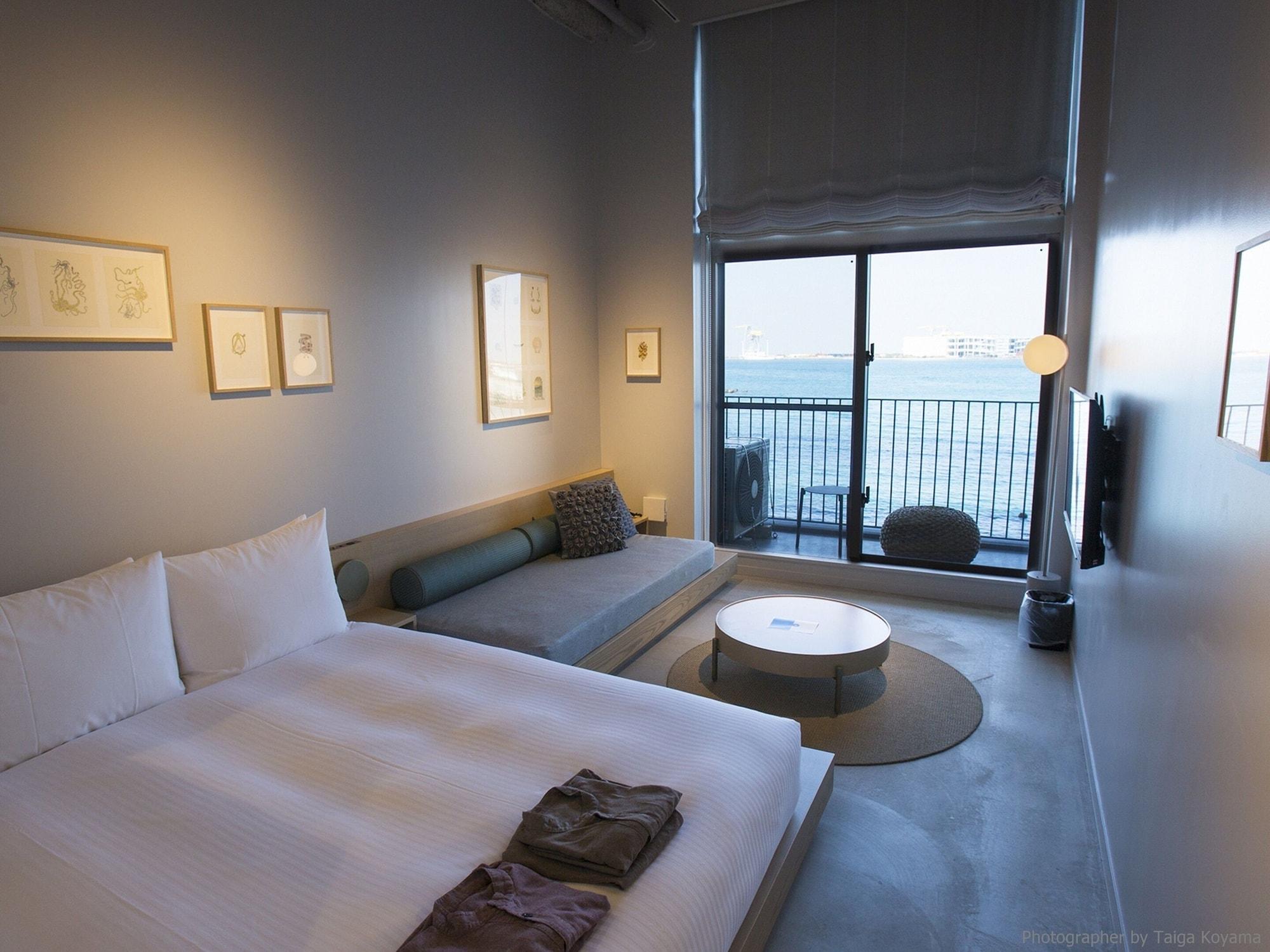 Double Superior Queen Bed