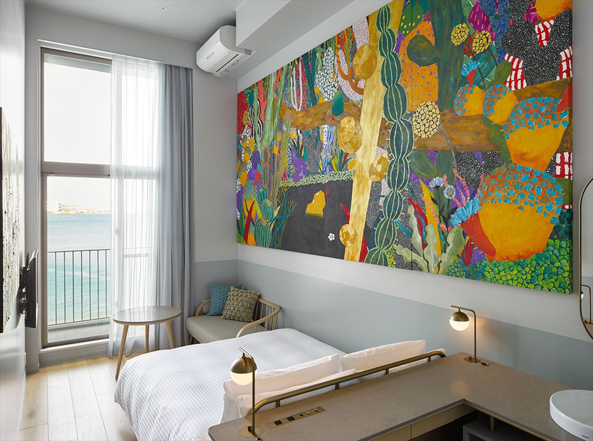 Double Queen Size Bed