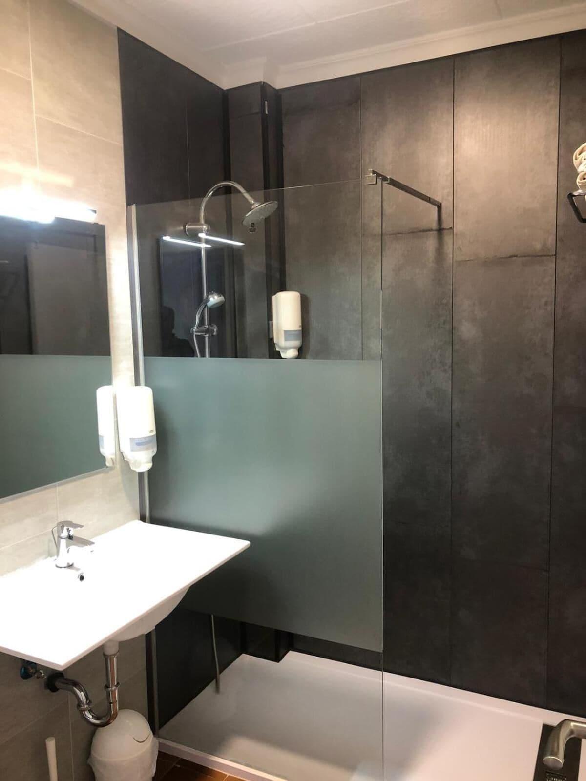 Single Superior with Terrace