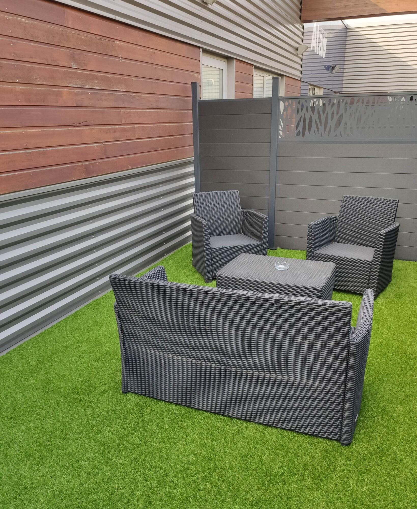 Studio Accessible-queen Size Bed