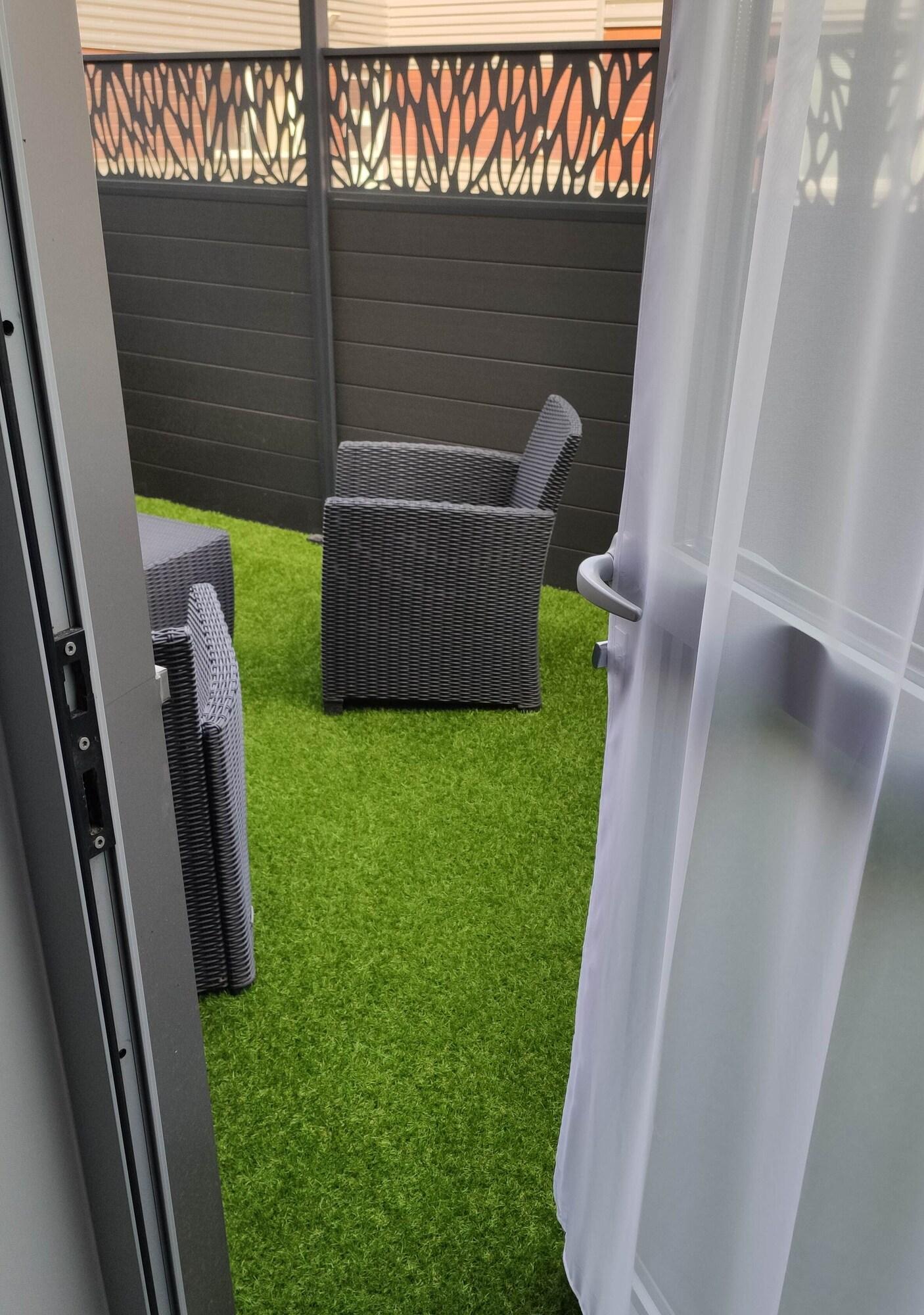 Studio Accessible-queen Size Bed