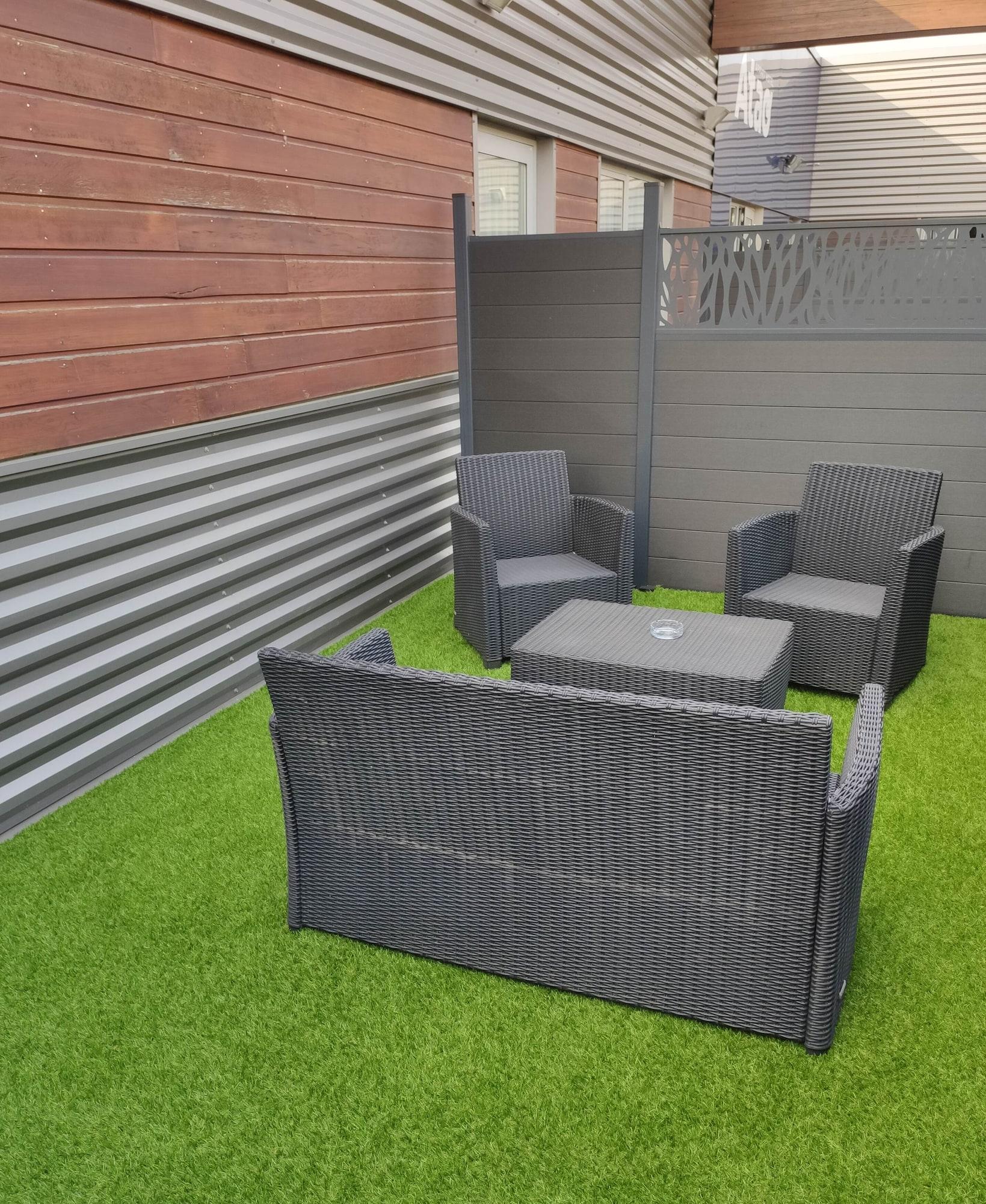 Studio Accessible-queen Size Bed